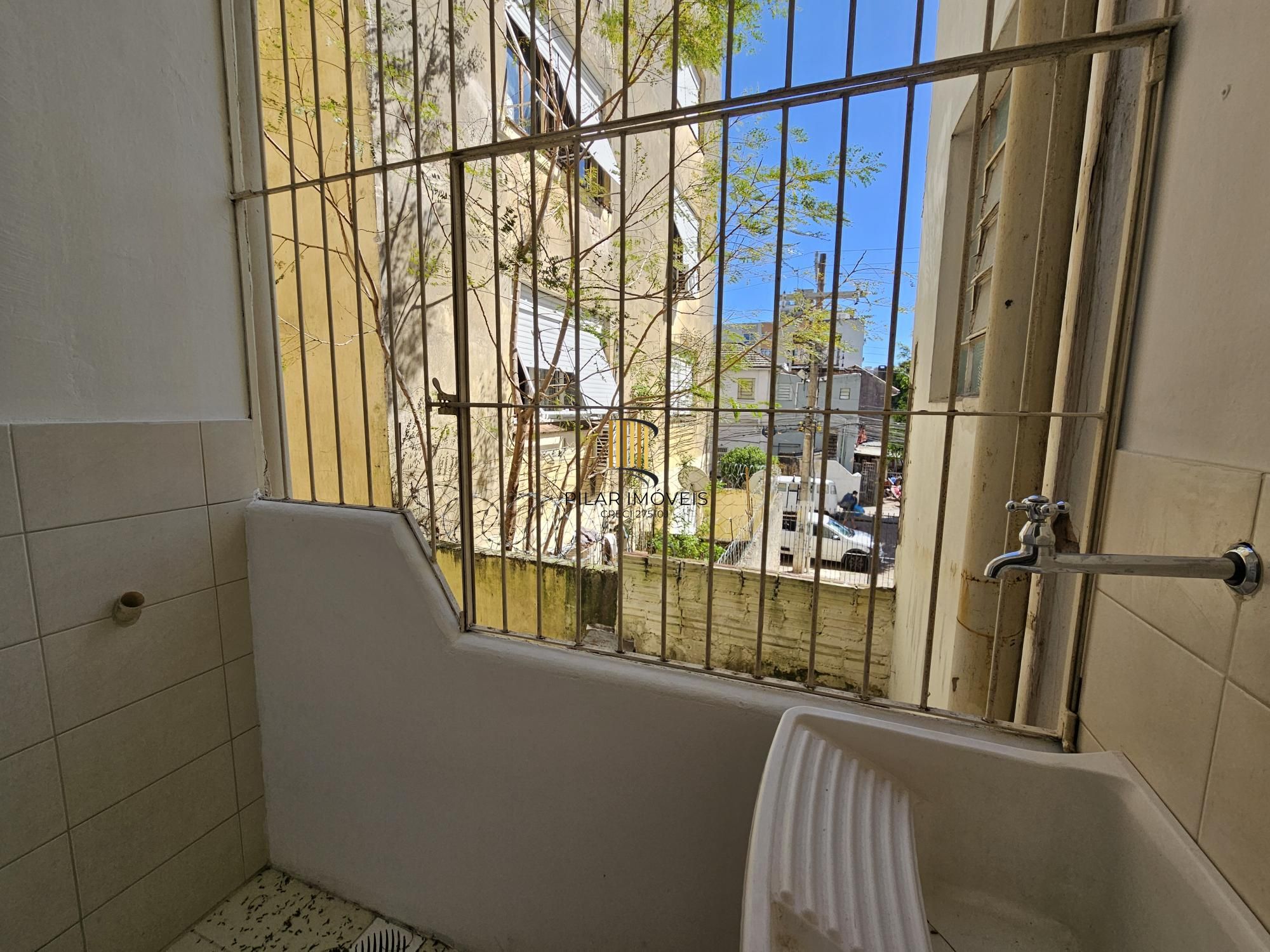 MENINO DEUS | 1 DORM ENSOLARADO