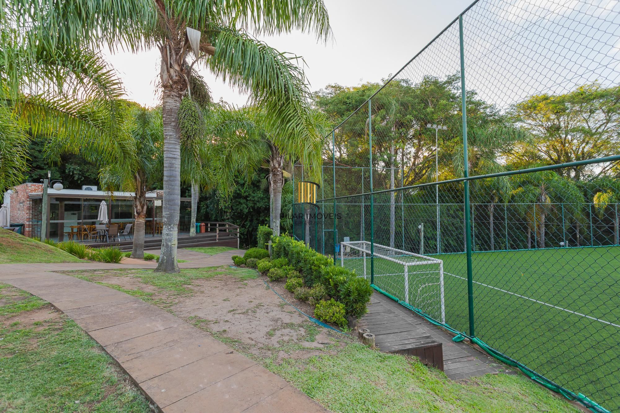 CONDOMINIO ATMOSFERA - CASA MOBILIADA DE 4 SUÍTES COM 4 VAGAS