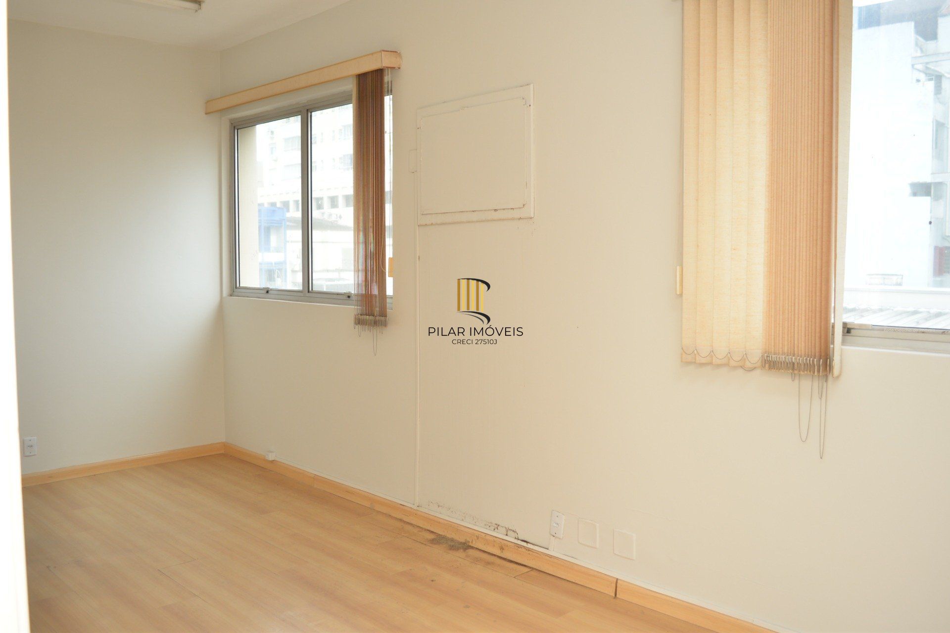 Conjunto/Sala para Venda - 20.43m², 0 dormitórios, Floresta