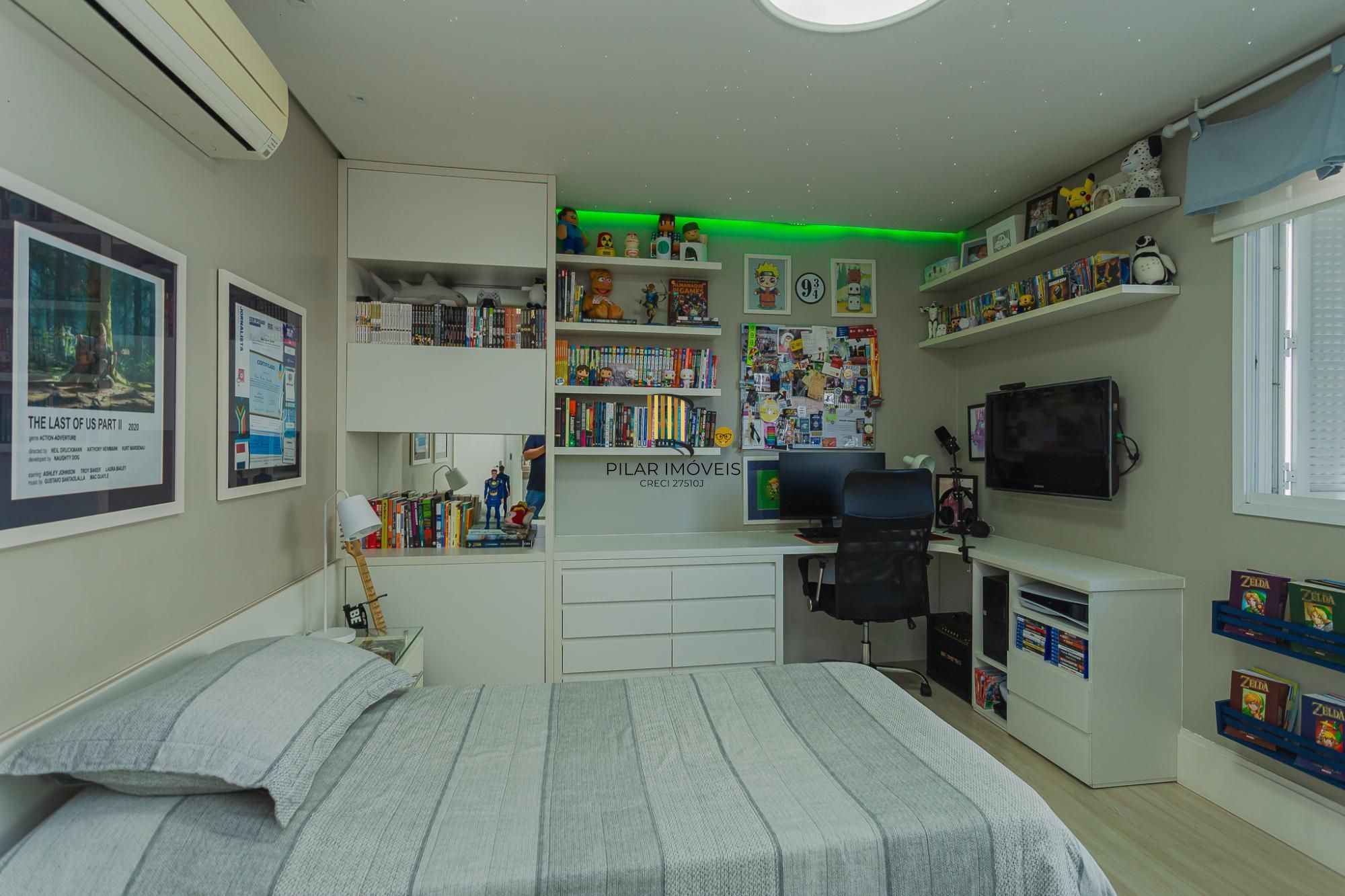 CONDOMINIO ATMOSFERA - CASA MOBILIADA DE 4 SUÍTES COM 4 VAGAS