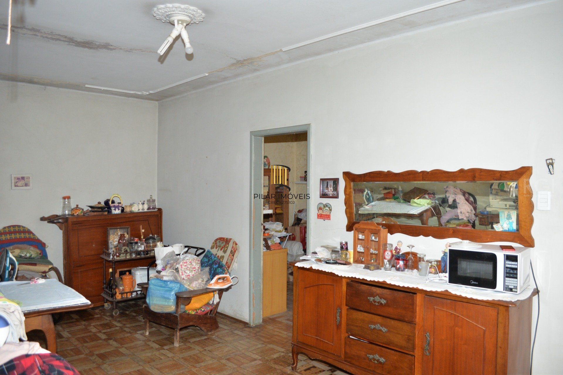 Prédio com Loja  e  3 apartamentos - 470.08m²,  Floresta