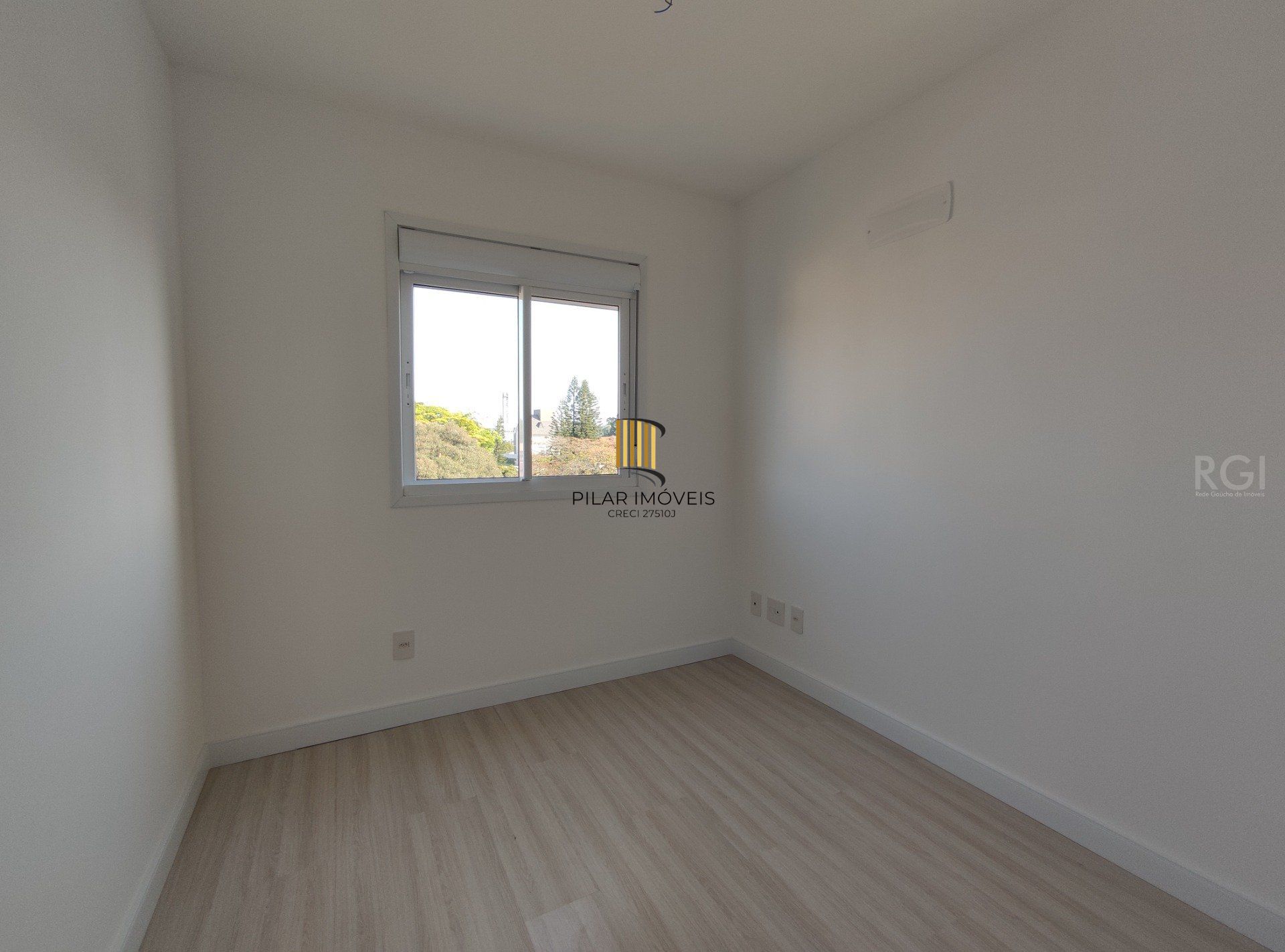 Apartamento para Venda - 68.11m², 3 dormitórios, sendo 1 suites, 2 vagas - Santo Antonio