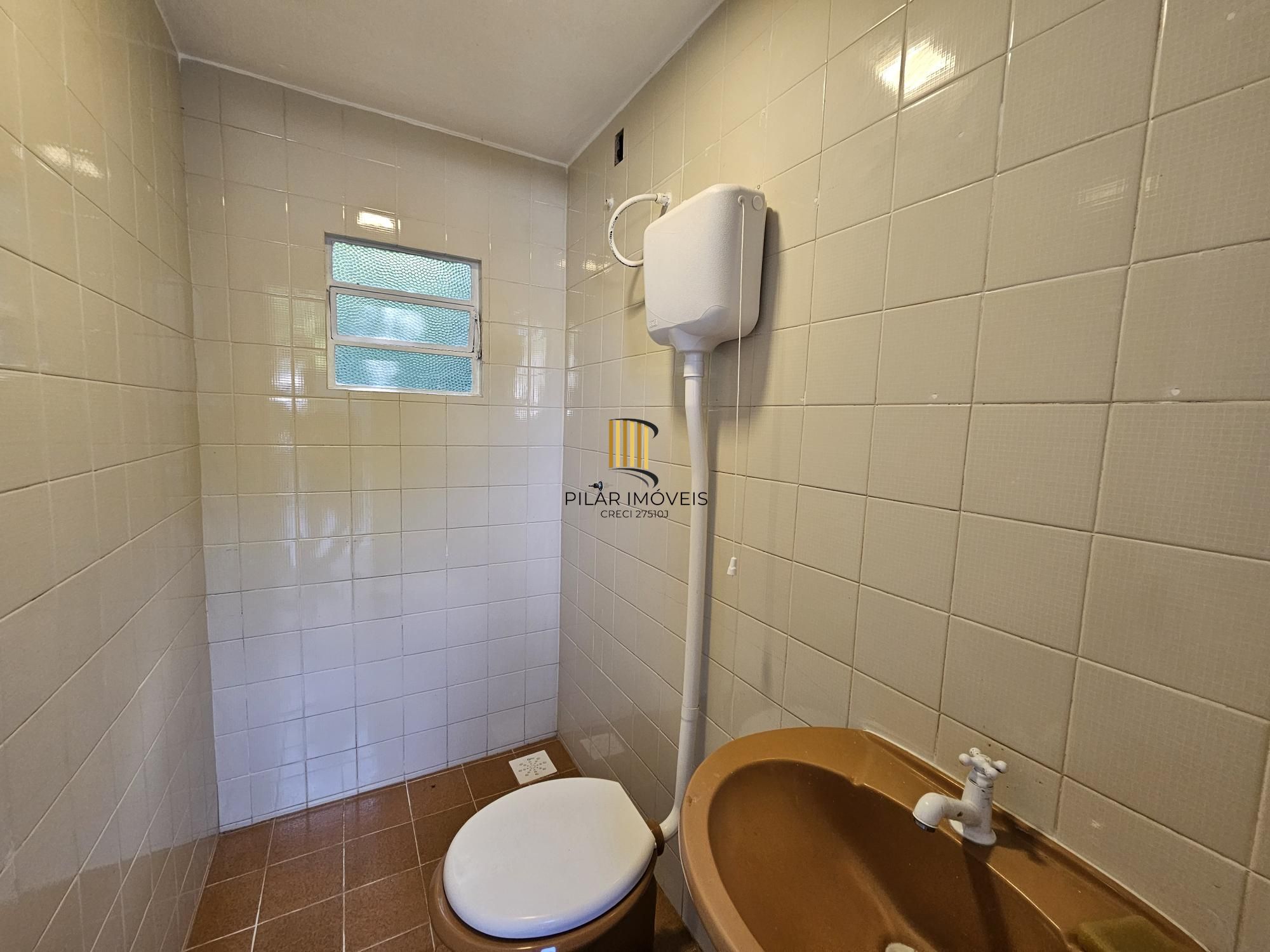 TERRENO COM MAIS DE 790M2 | CASA IMPECÁVEL DE 2 DORMITÓRIOS