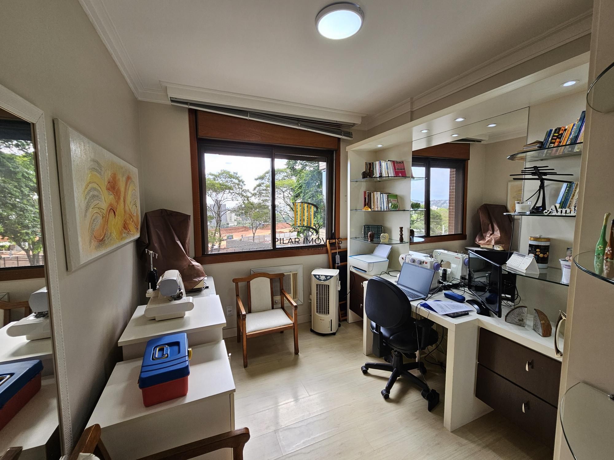 Apartamento 3 dormitórios no bairro Petrópolis