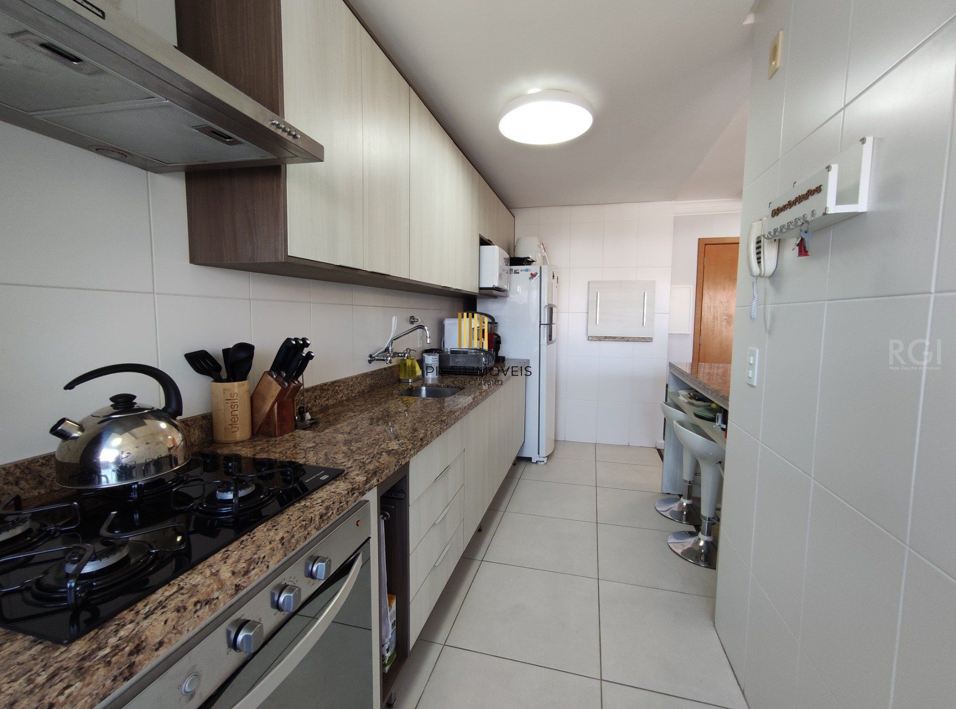 Apartamento para Venda - 70.24m², 2 dormitórios, sendo 1 suites, 2 vagas - Jardim Itu