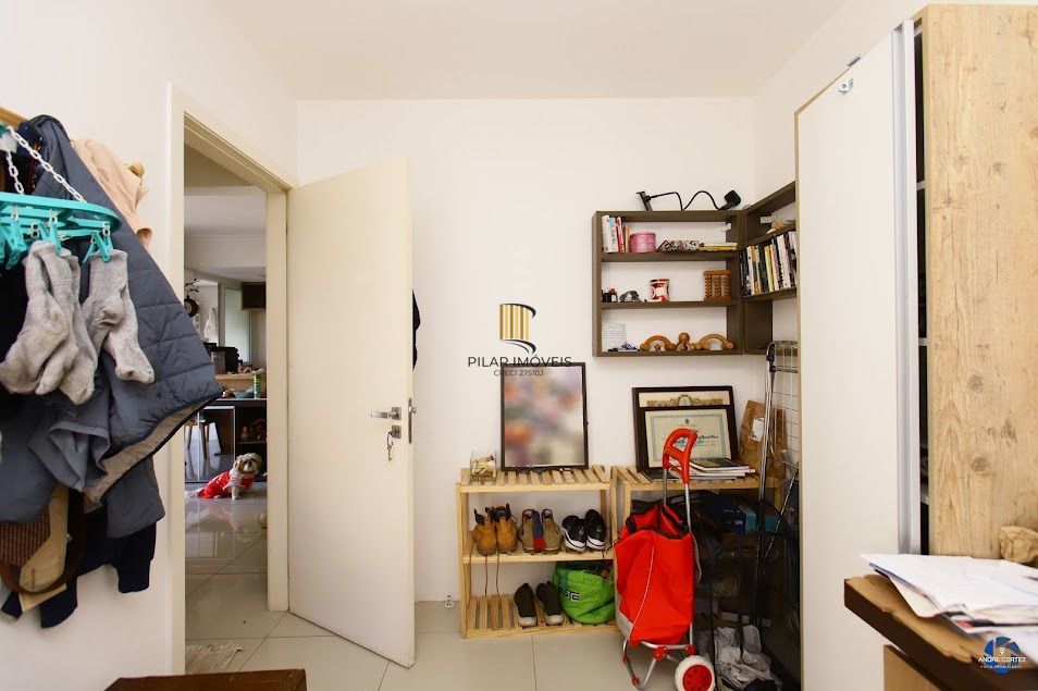 Apartamento 2 dormitórios com vaga no Passo D'areia