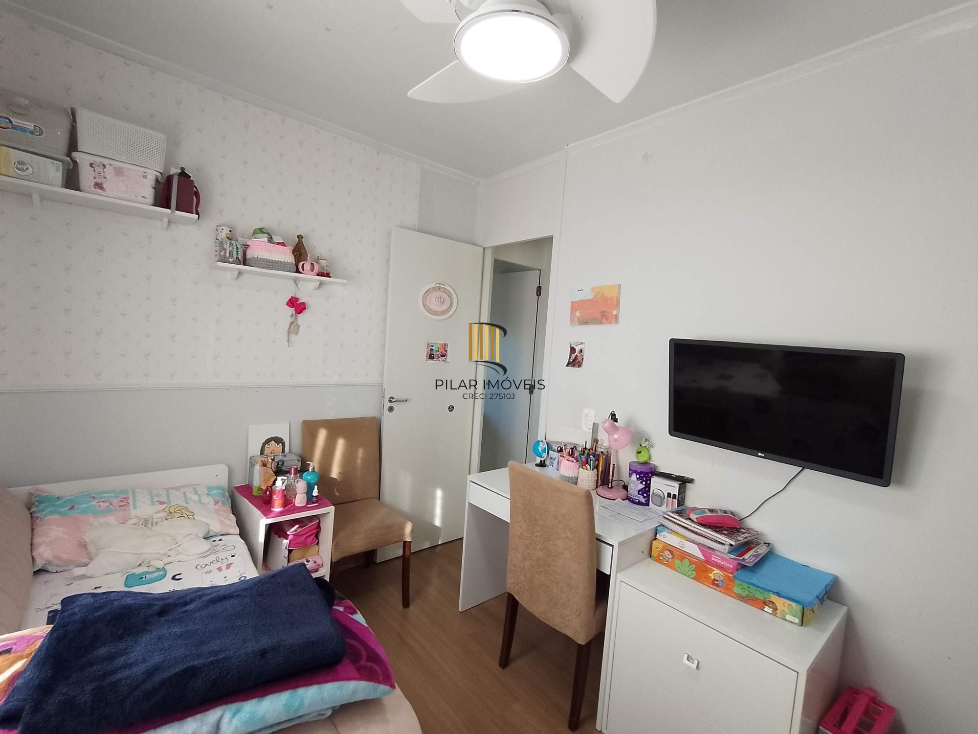 Apartamento 2 dormitórios mobiliado com vaga e elevador no Alto Petrópolis