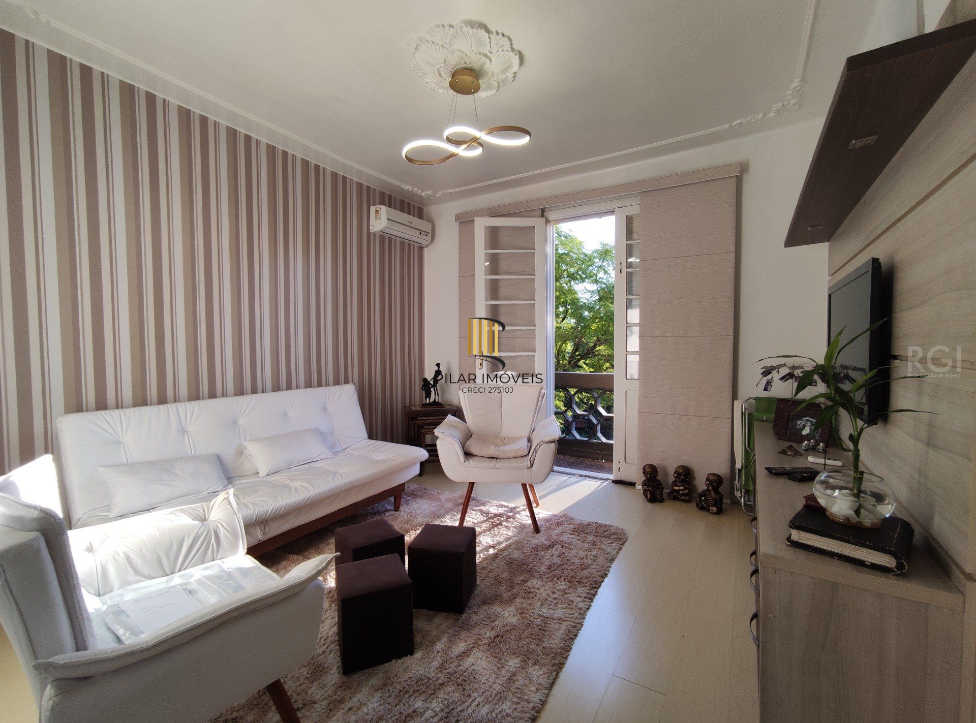 Apartamento para Venda - 60.44m², 2 dormitórios, 1 vaga - Petrópolis - Pilar Imóveis