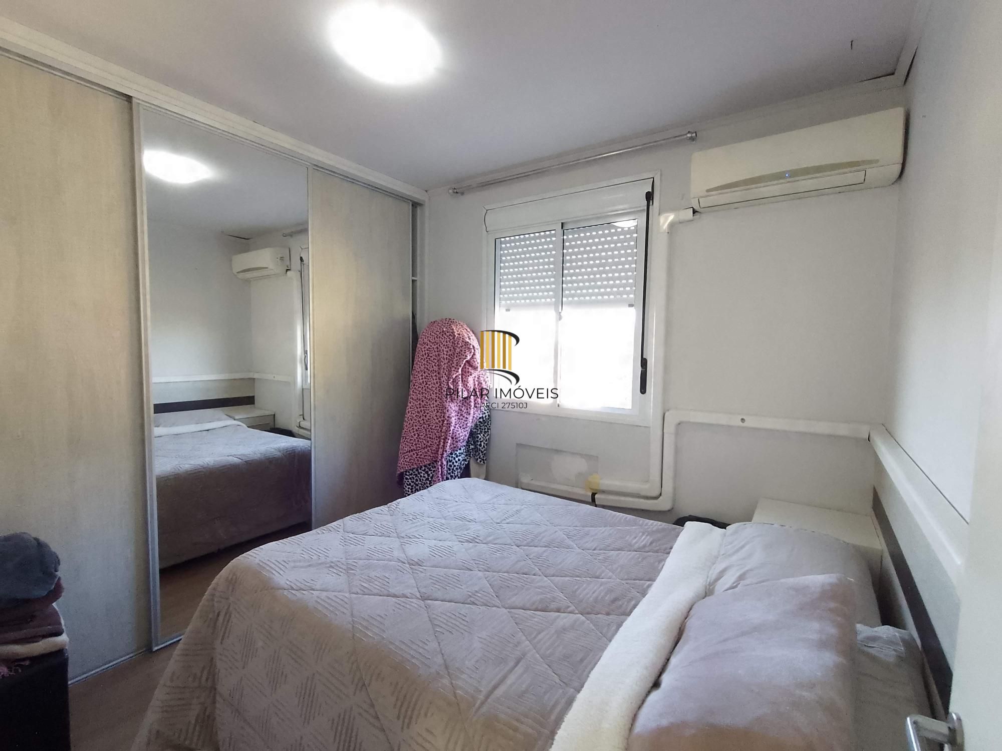 Apartamento 2 dormitórios mobiliado com vaga e elevador no Alto Petrópolis