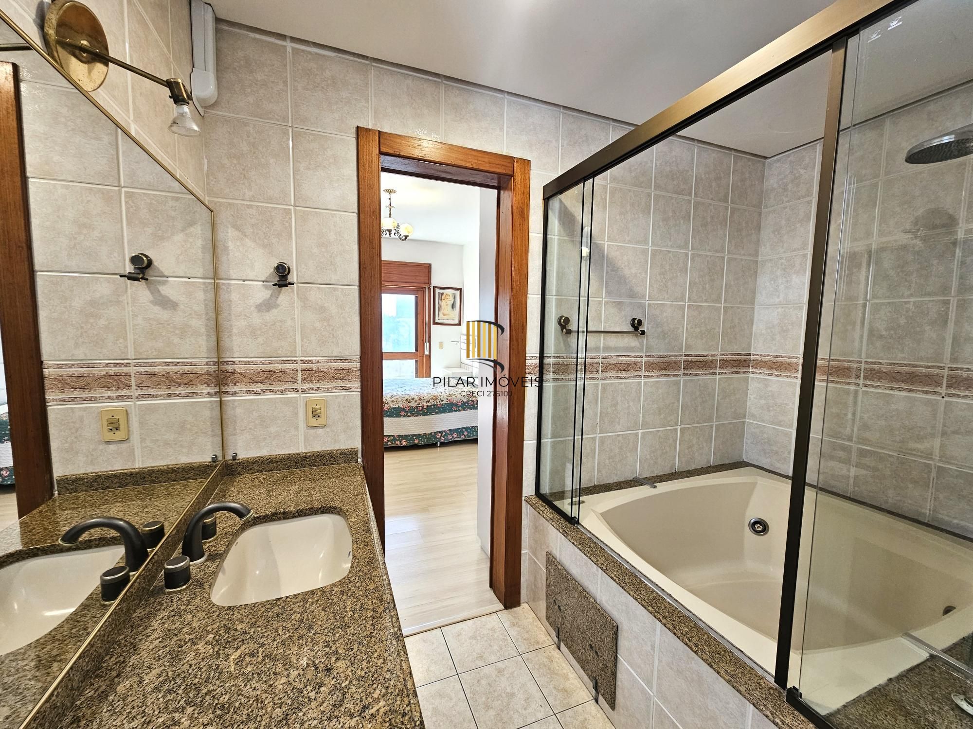 INCRÍVEL APARTAMENTO COM 167M2 PRIVATIVOS NO HIGIENÓPOLIS