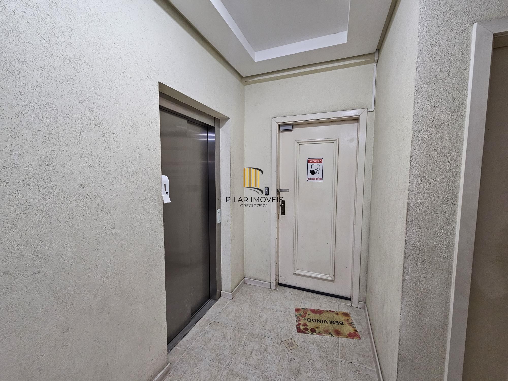 Apartamento 2 dormitórios no bairro Cidade Baixa