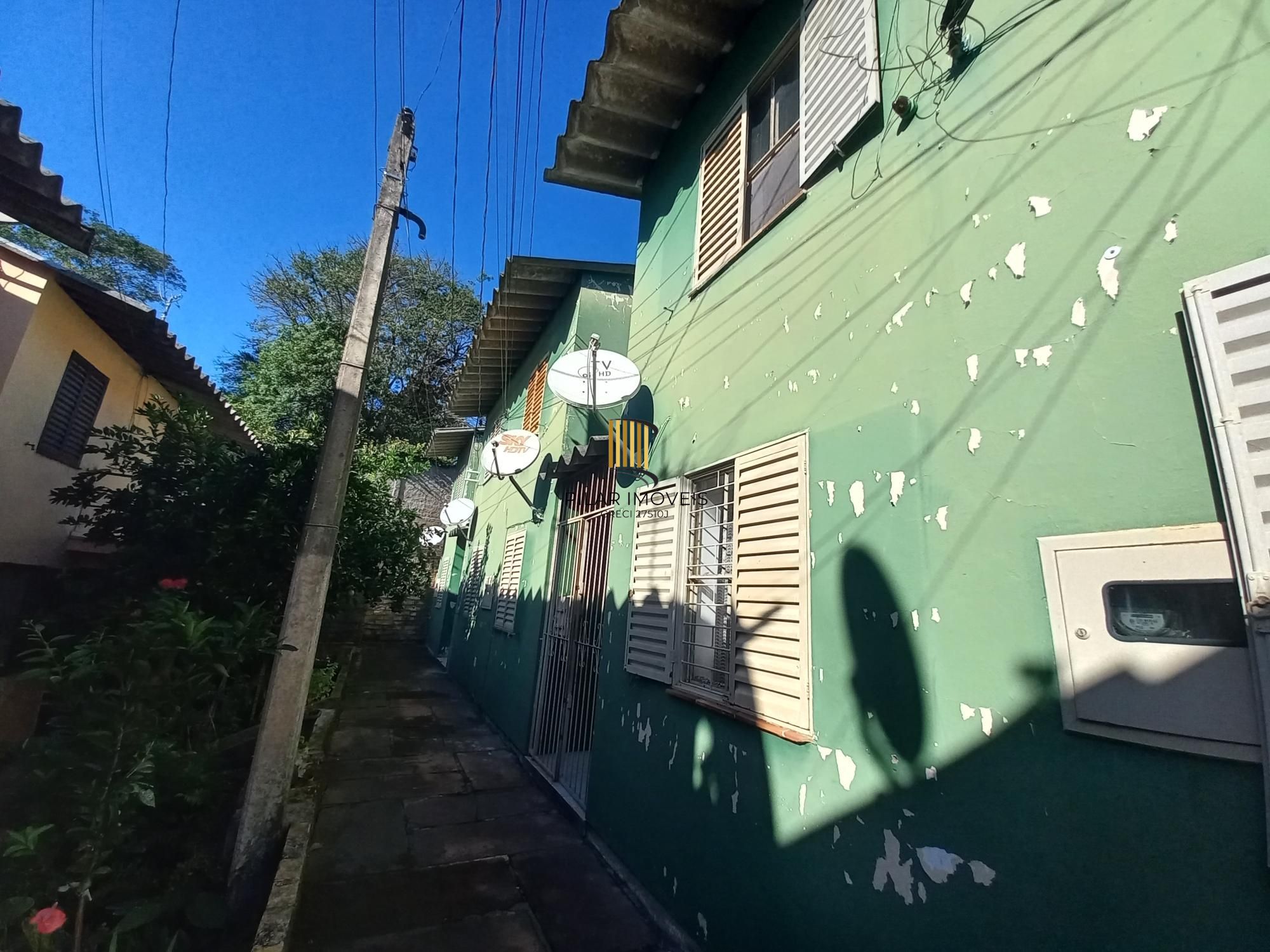 Casa de Condomínio 2 dormitórios no bairro Hípica