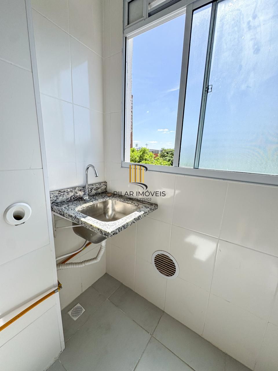 Apartamento 2 dormitórios no bairro Parque Santa Fé