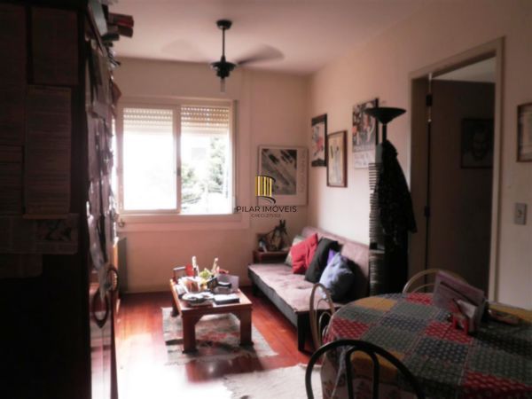 Apartamento para Venda - 37.33m², 1 dormitório, sendo 1 suites, Petrópolis