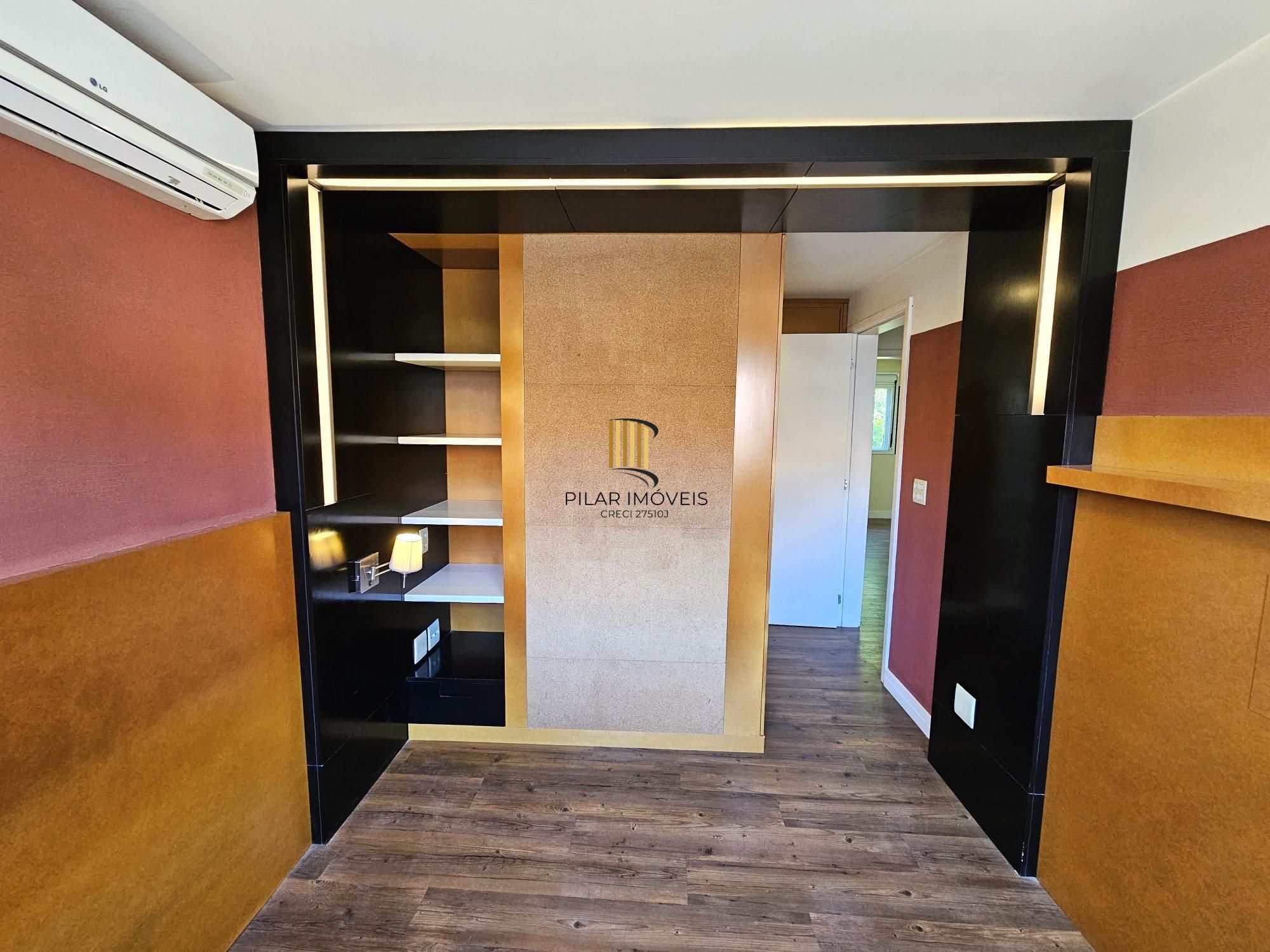 CASA EM CONDOMÍNIO NA AVENIDA PROTÁSIO ALVES