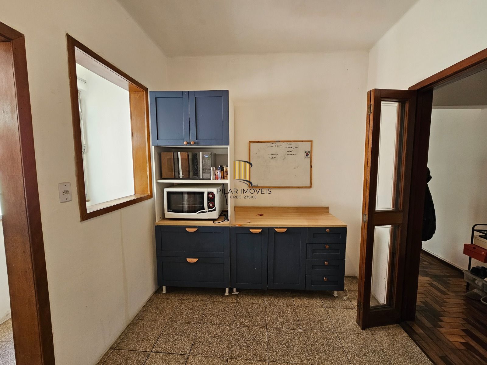 Apartamento 3 dormitórios com sacada na Cristóvão