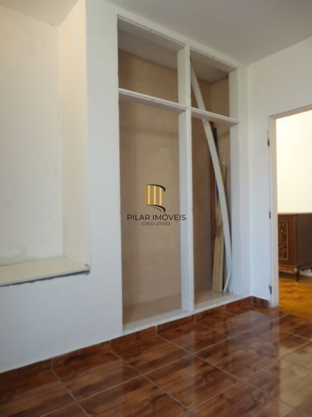 Casa para Venda - 510m², 6 dormitórios, sendo 1 suites, 3 vagas - São João