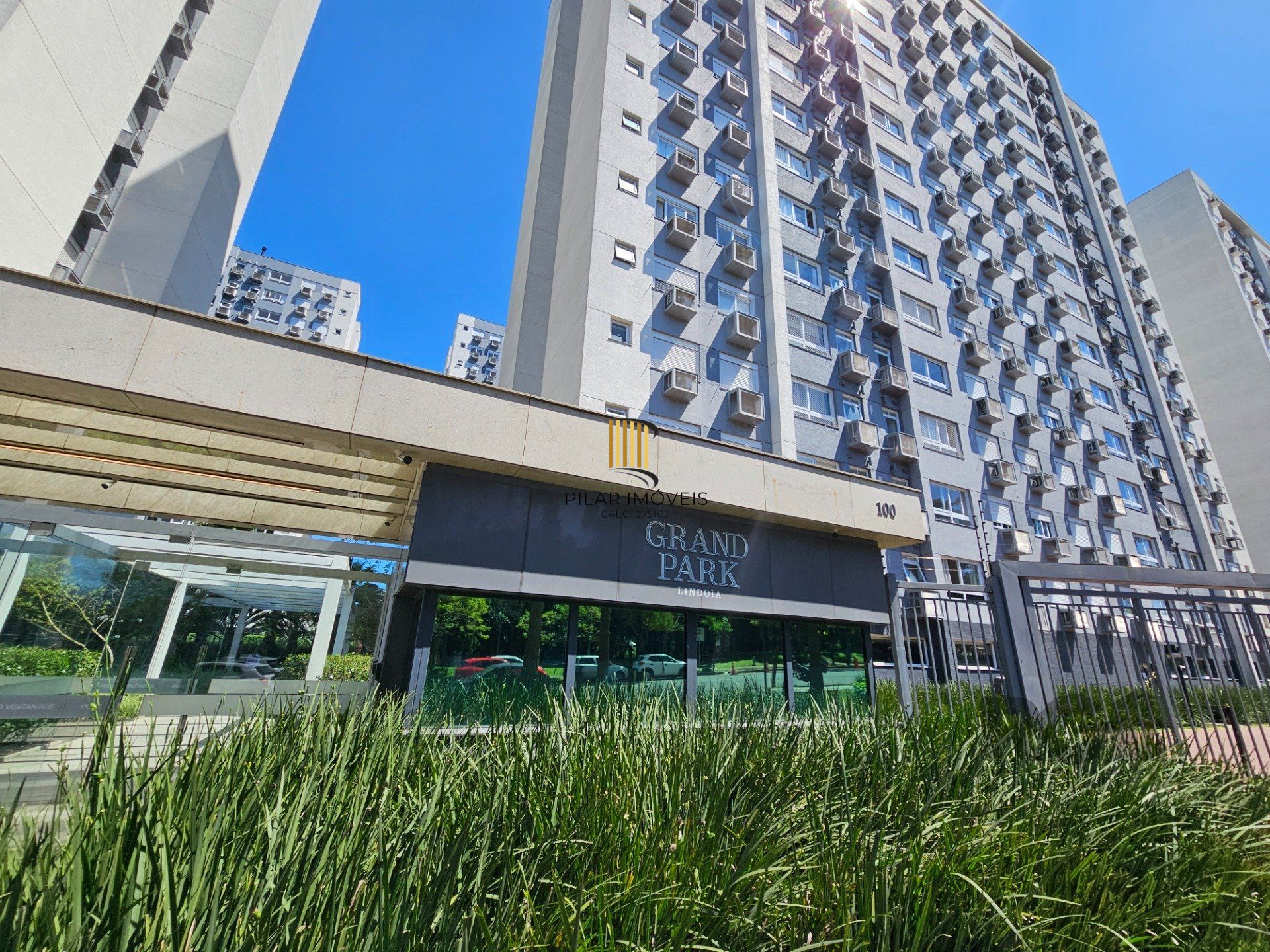 Apartamento para Venda - 67.43m², 2 dormitórios, sendo 1 suites, 2 vagas - Jardim Lindóia