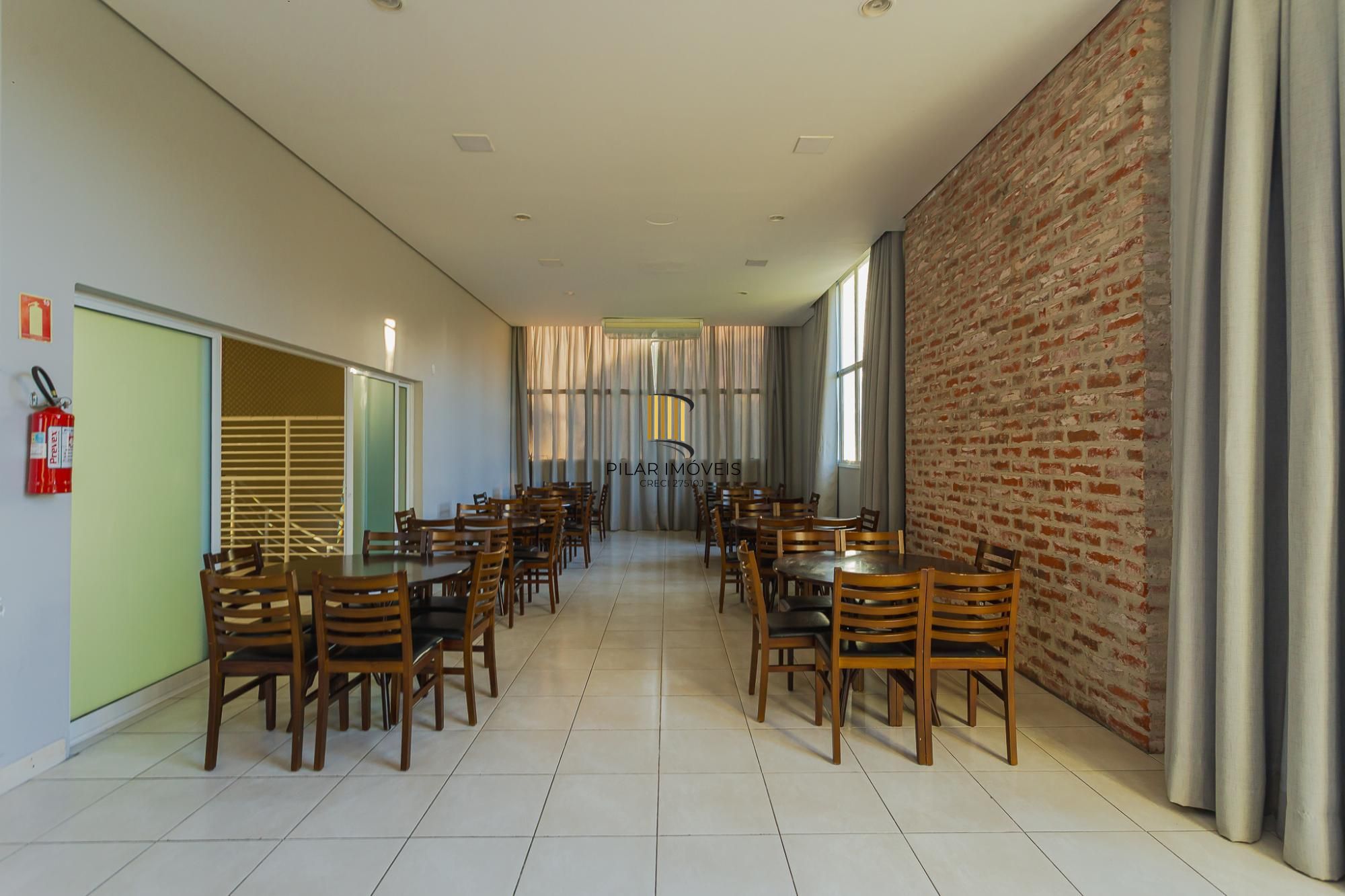 CONDOMINIO ATMOSFERA - CASA MOBILIADA DE 4 SUÍTES COM 4 VAGAS