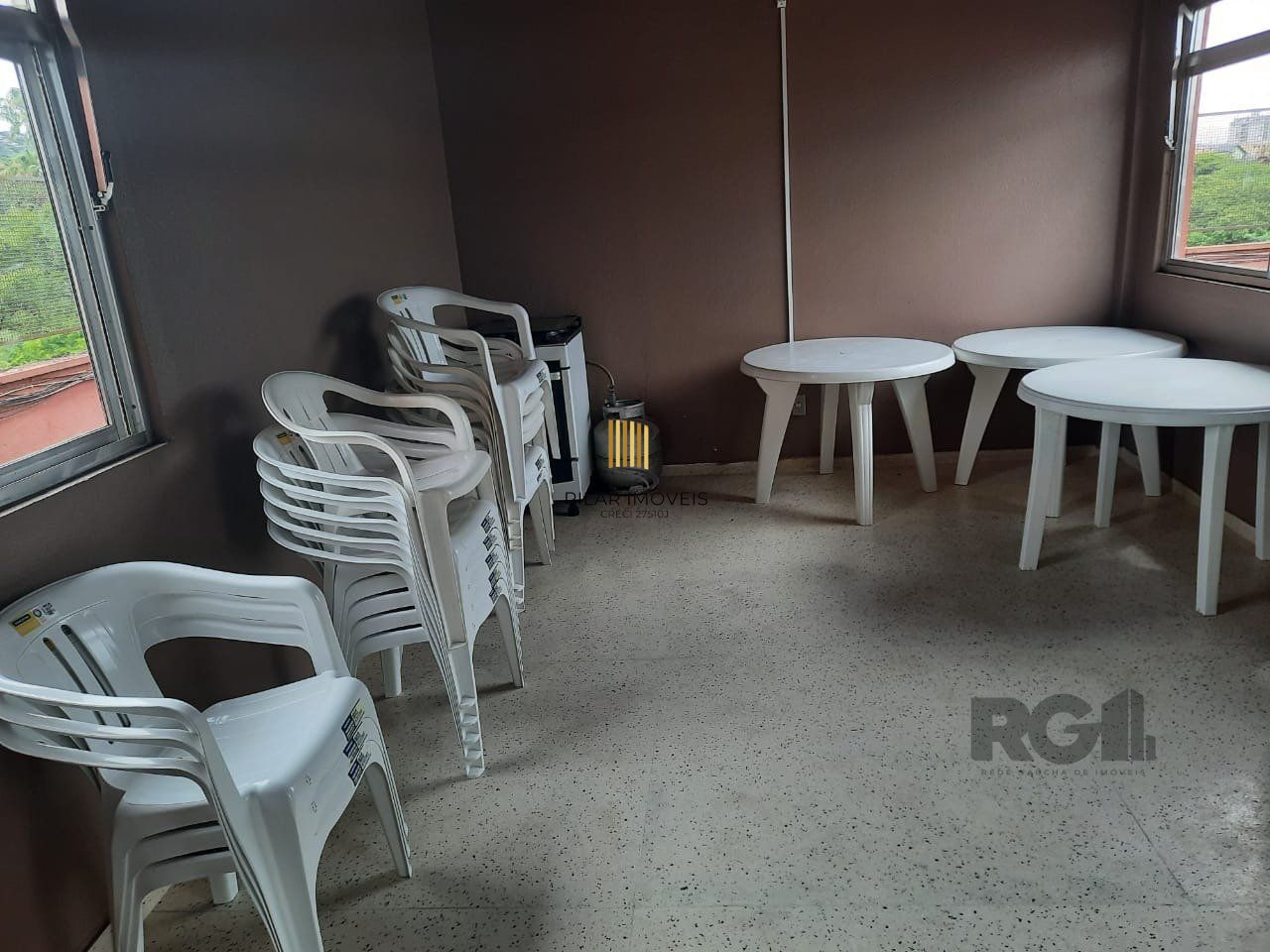 Apartamento 2 dormitórios no bairro Partenon