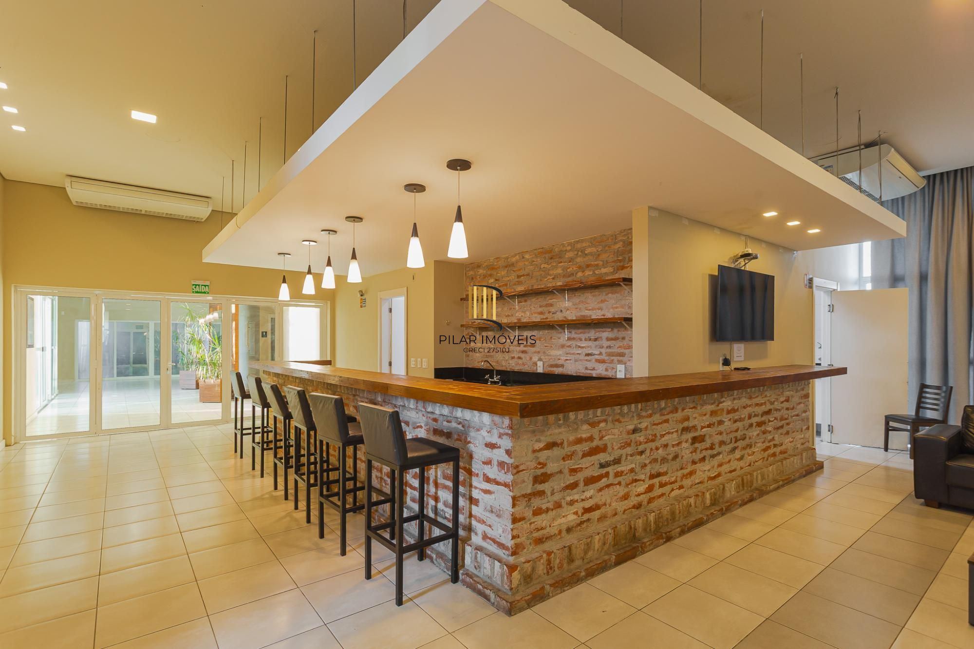 CONDOMINIO ATMOSFERA - CASA MOBILIADA DE 4 SUÍTES COM 4 VAGAS