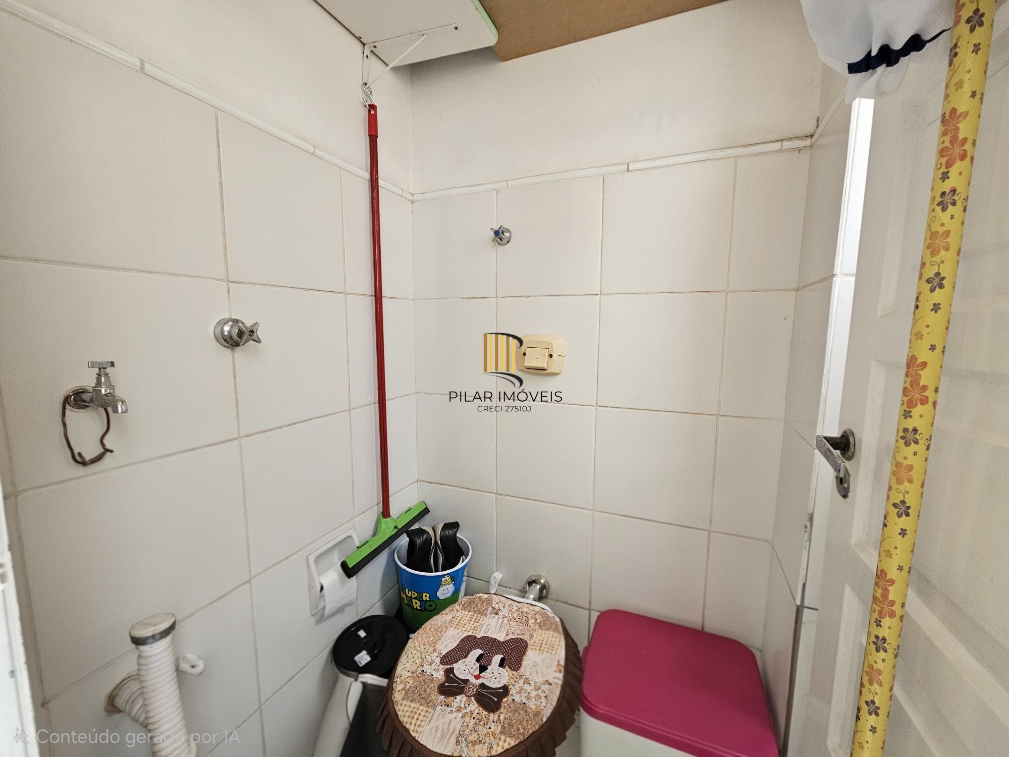 Apartamento 2 dormitórios com elevador no Floresta