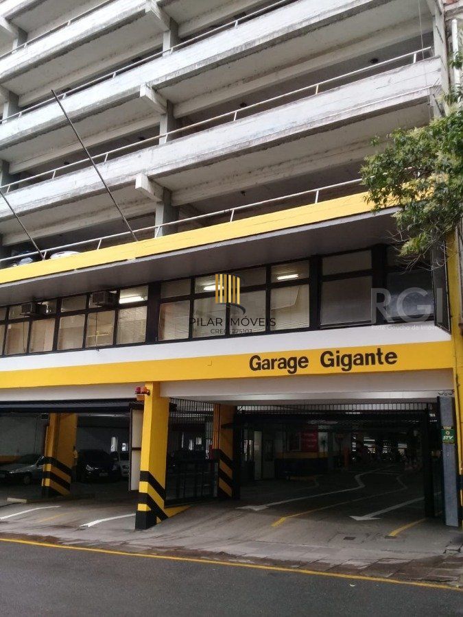 Box para Venda - 12.65m², 0 dormitórios, 1 vaga - Centro Histórico