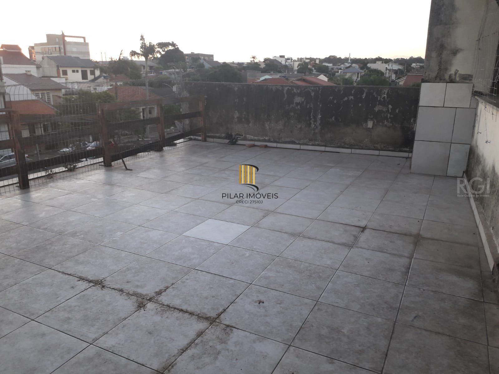 Casa para Venda - 350m², 3 dormitórios, sendo 1 suites, 9 vagas - Vila Silveira Martins
