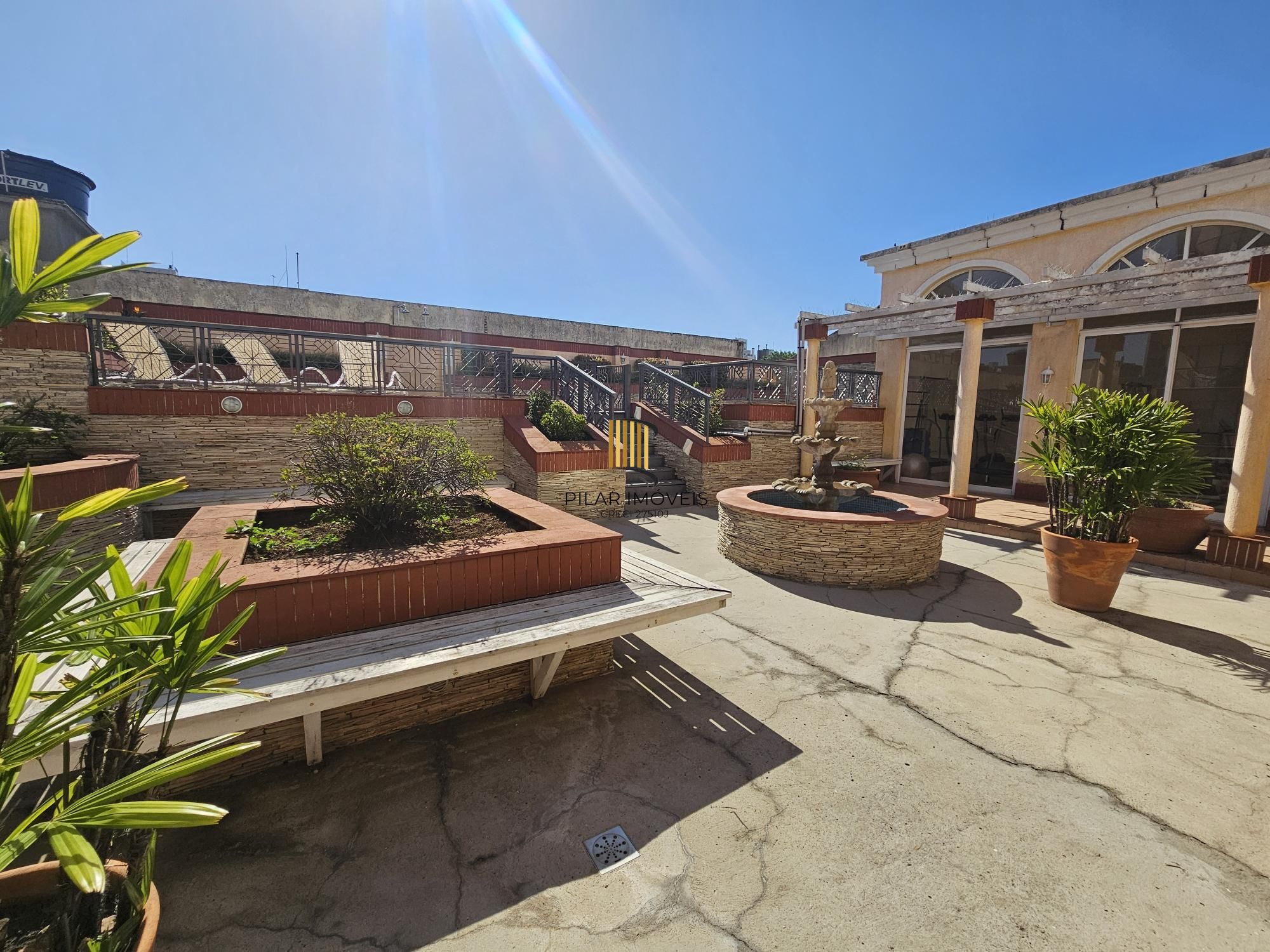 BAIRRO MENINO DEUS | 3 DORMITÓRIOS COM INFRAESTRUTURA