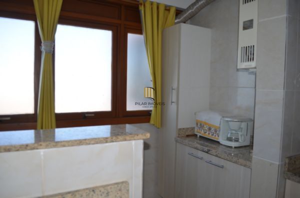 Apartamento para Venda - 71.75m², 2 dormitórios, 1 vaga - Petrópolis