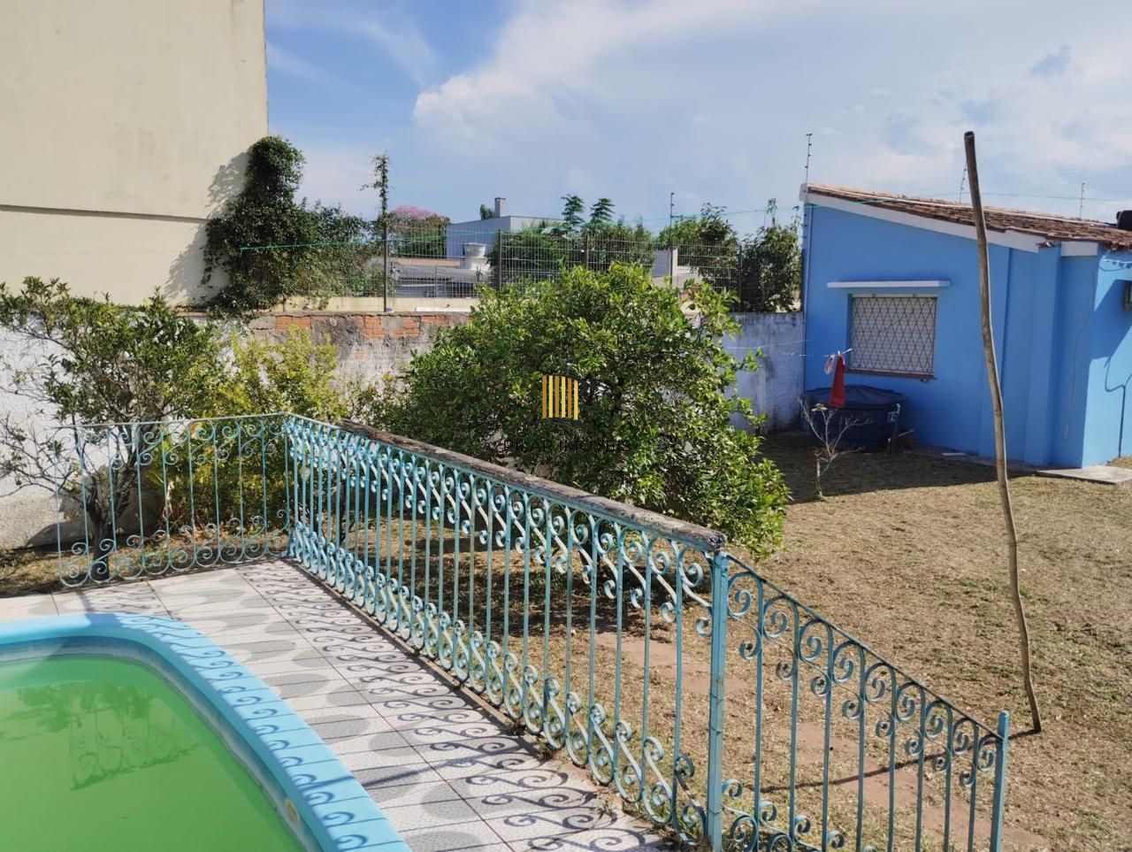 Casa em terreno amplo na Praia do Laranjal, Pelotas 4 quadras da praia