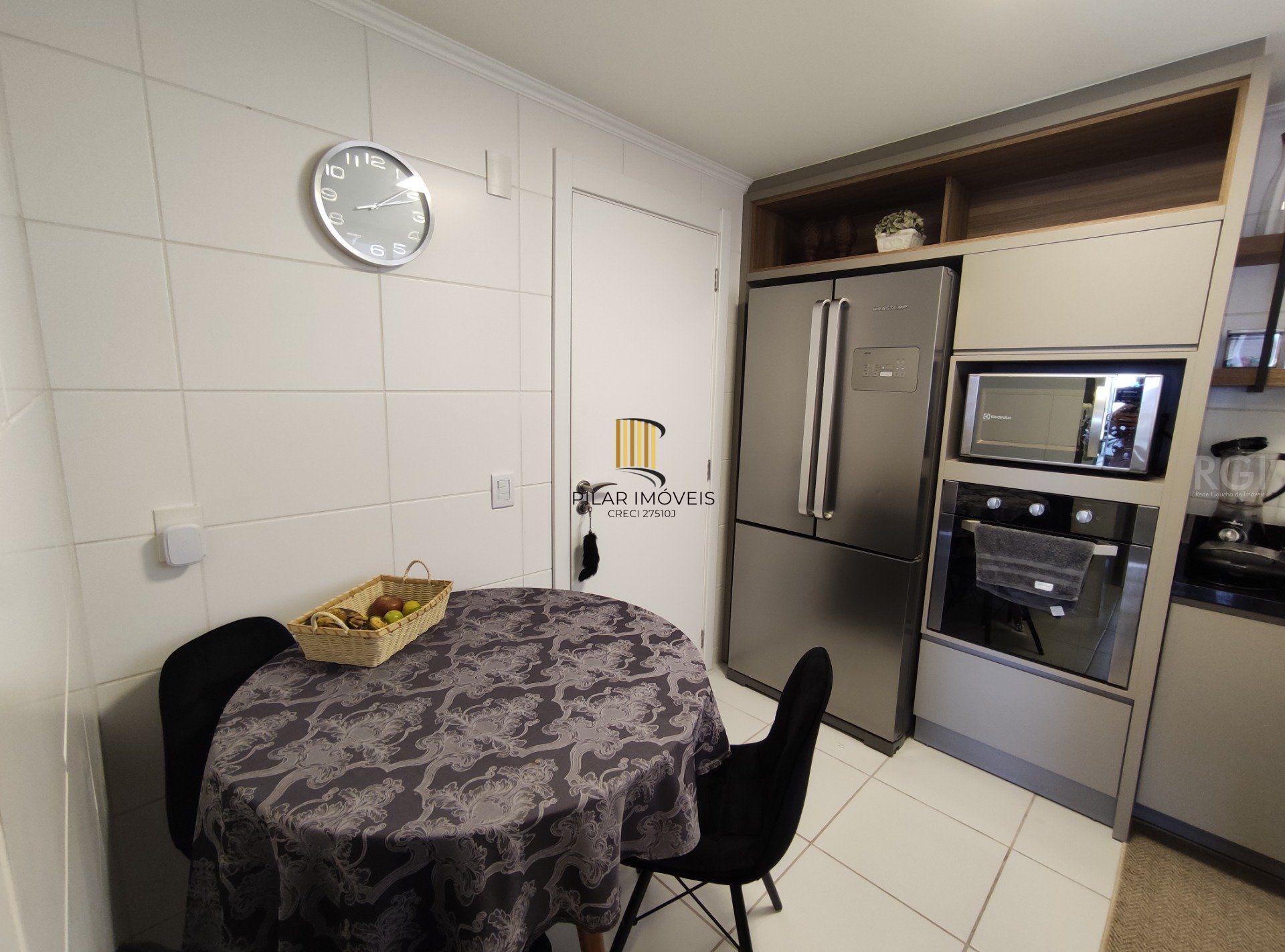 Apartamento para Venda - 162.53m², 3 dormitórios, sendo 3 suites, 2 vagas - Jardim Do Salso