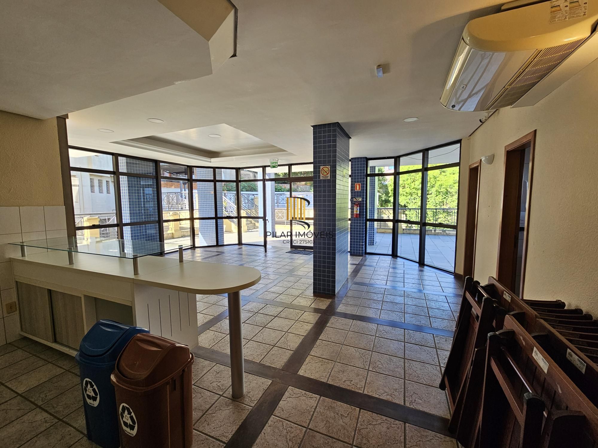 Apartamento 02 Dormitórios e 02 vagas no bairro Higienópolis