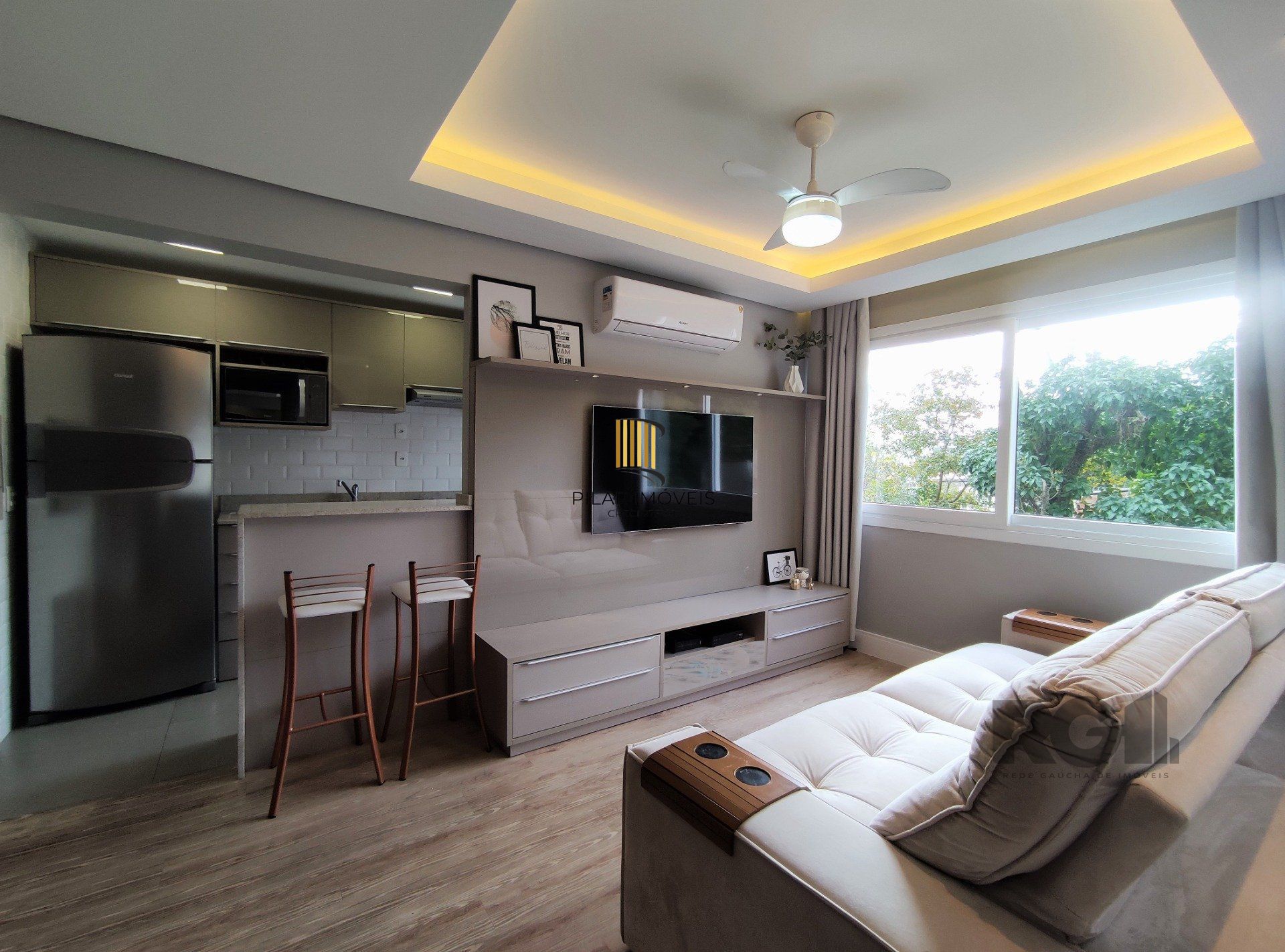 Apartamento 2 dormitórios no bairro Glória