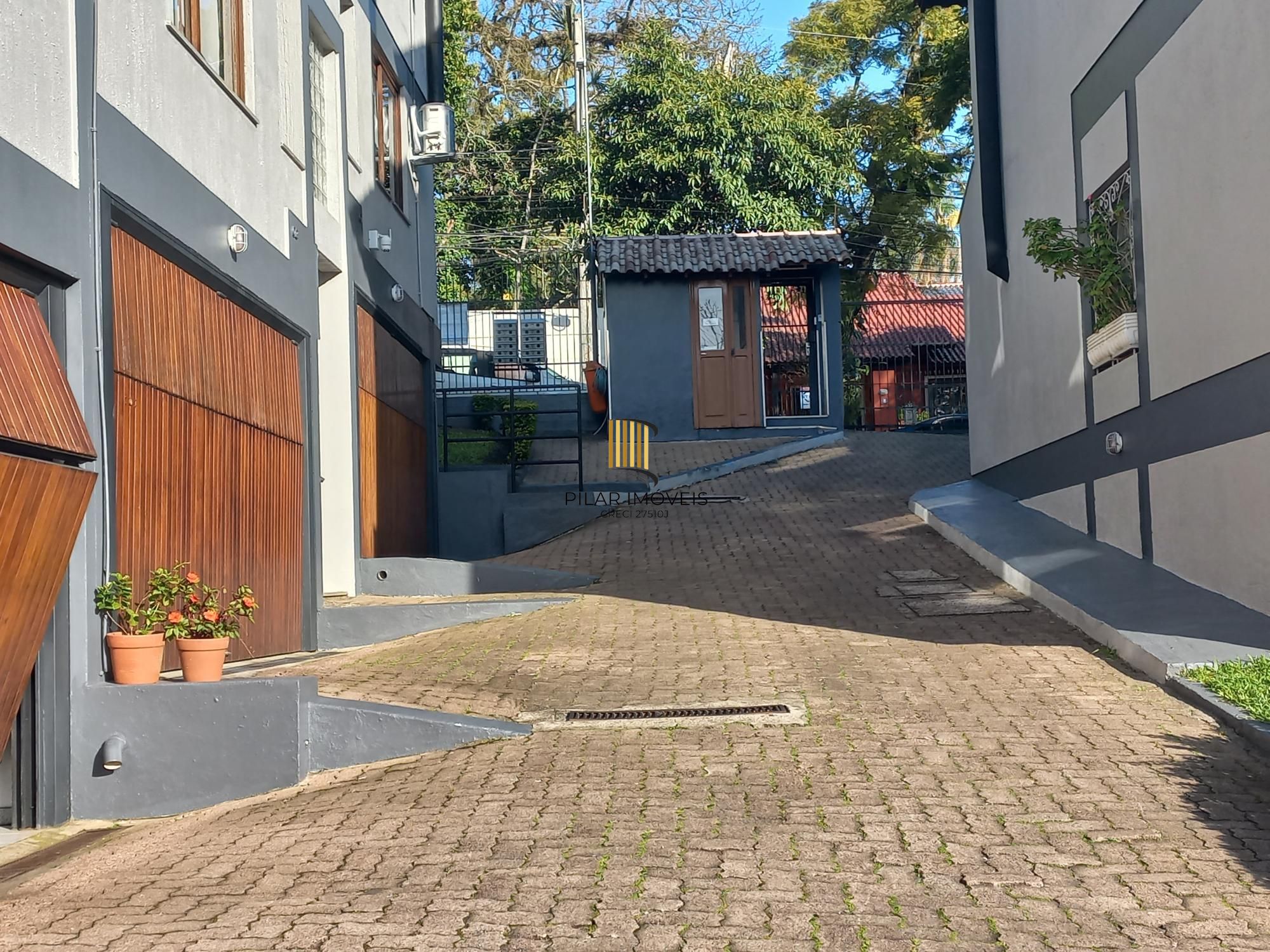 Sobrado 3 Dorm. semi mobiliado