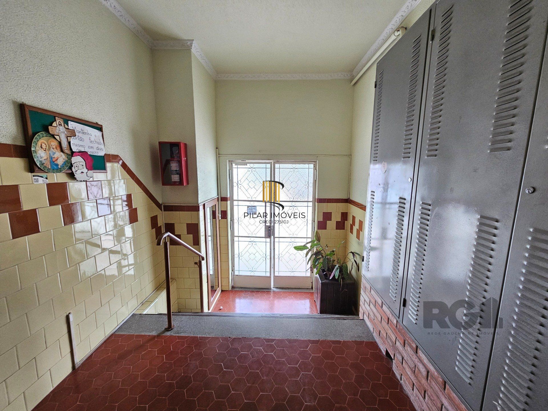 Apartamento 2 dormitórios no bairro São Geraldo