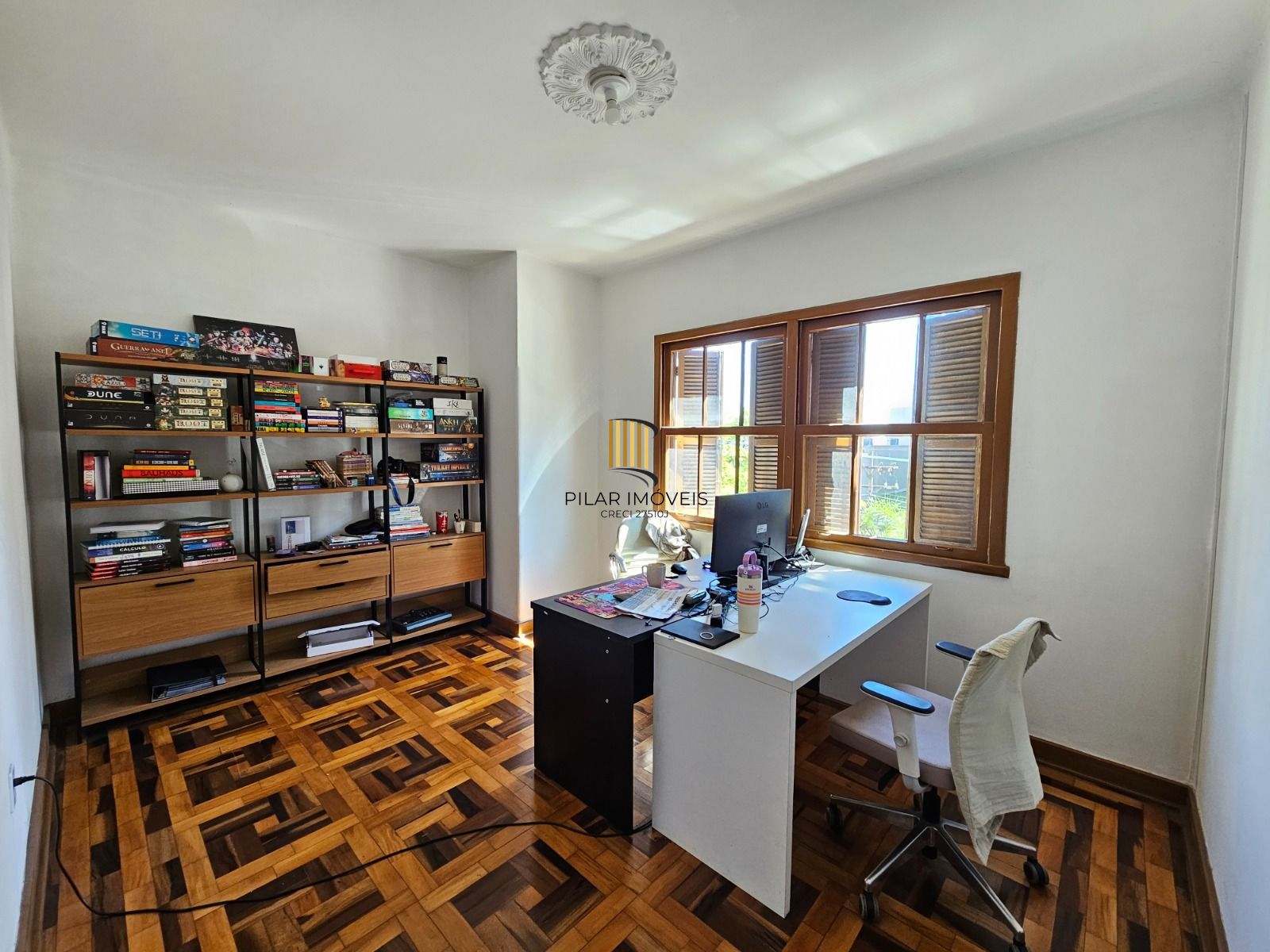 Apartamento 3 dormitórios com sacada na Cristóvão