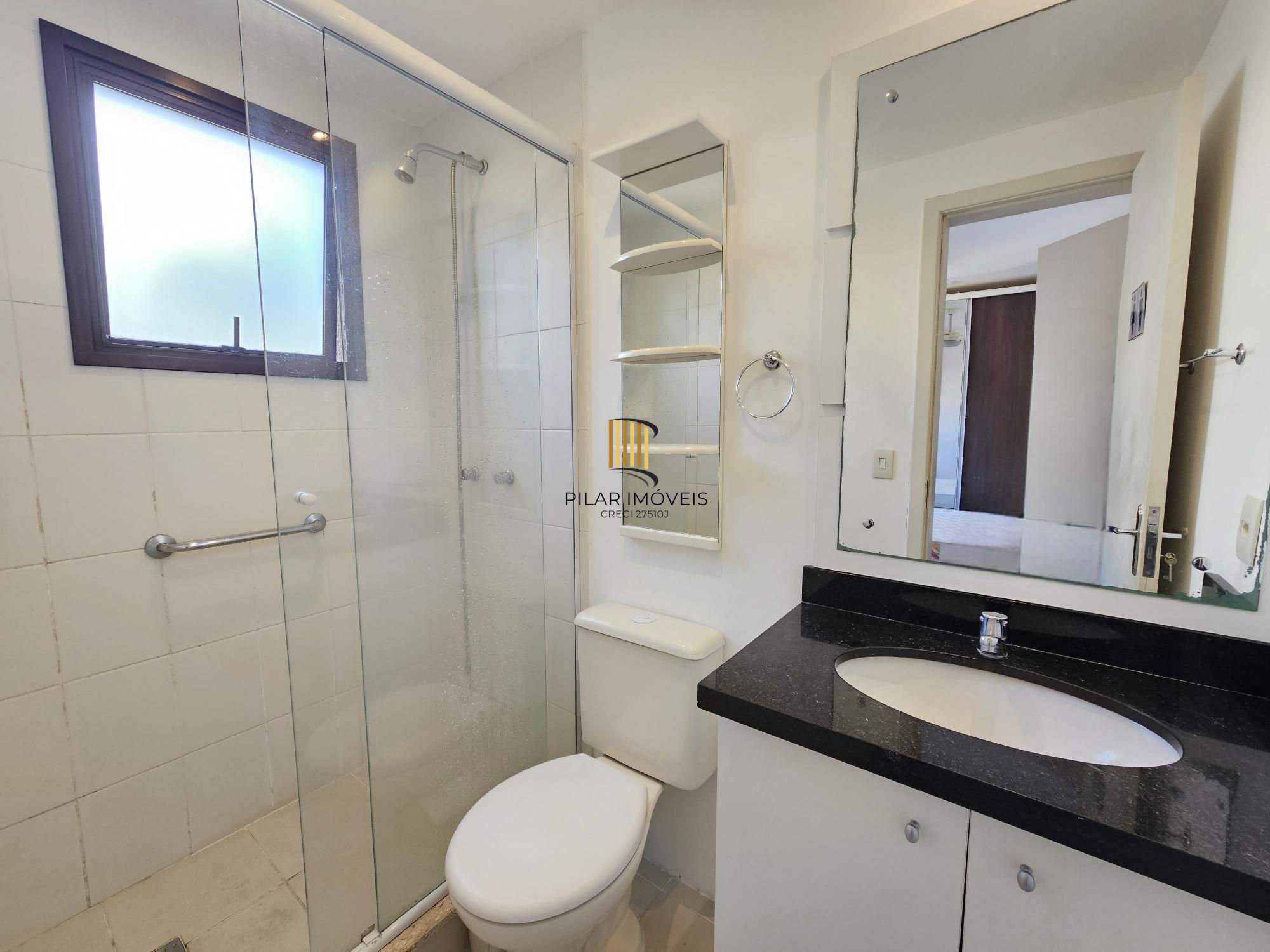 Apartamento 2 dormitórios com vaga e elevador no São Geraldo