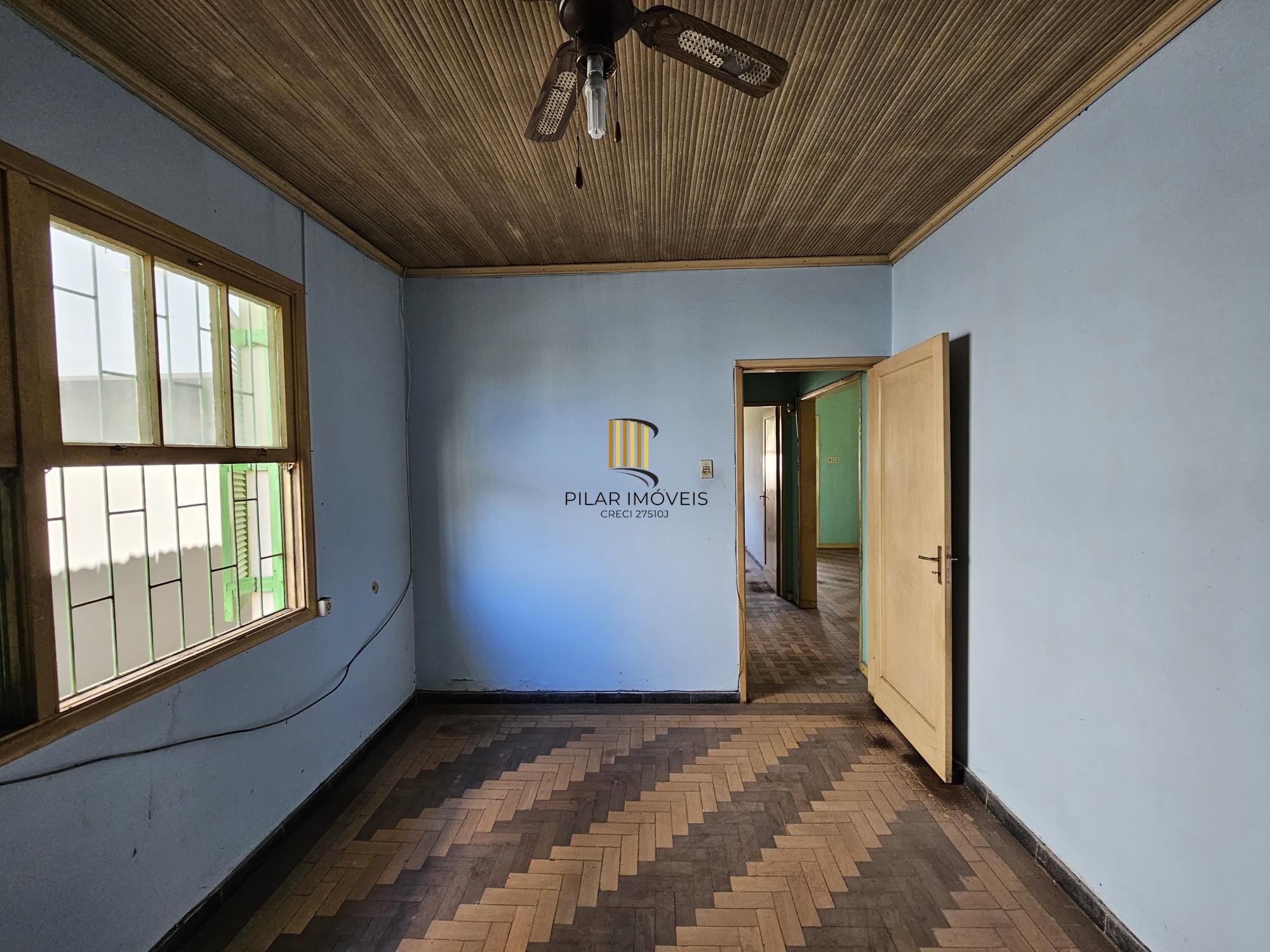 AMPLO TERRENO FRENTE NORTE NA MELHOR RUA DO BAIRRO TRISTEZA