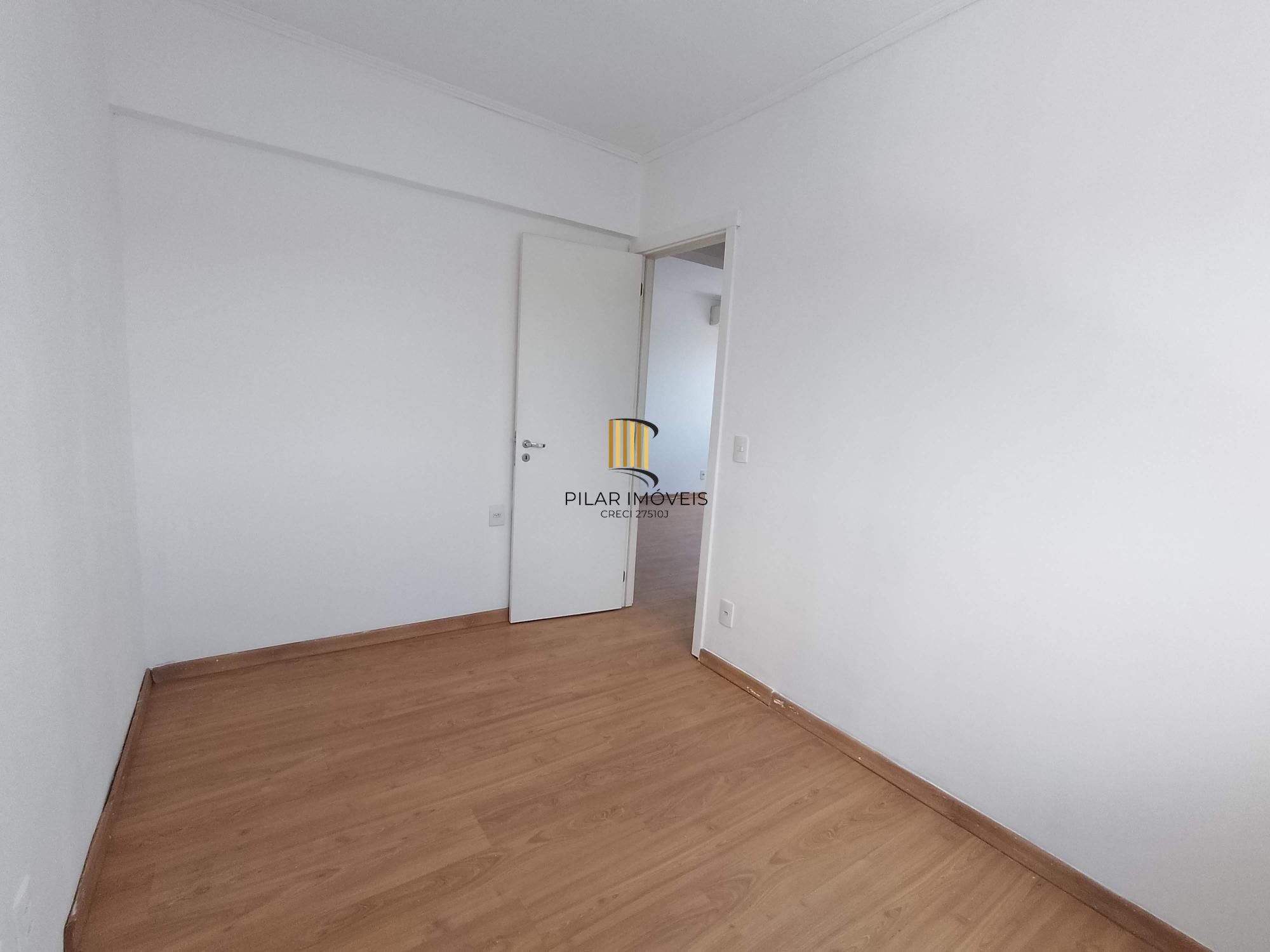 Apartamento 2 Dormitórios perto da PUC com elevador e vaga coberta