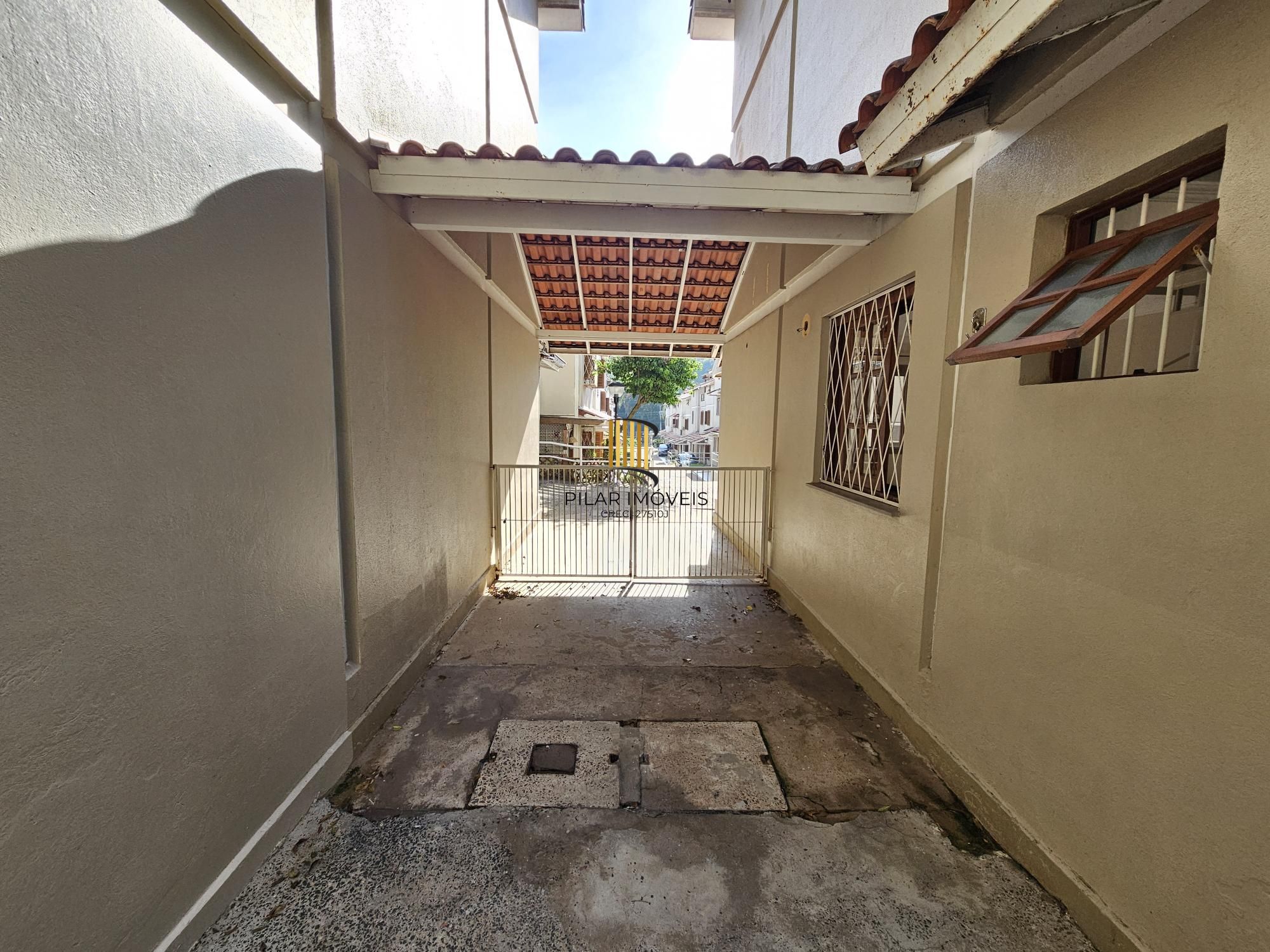 CASA EM CONDOMÍNIO PERTINHO DA OSCAR PEREIRA