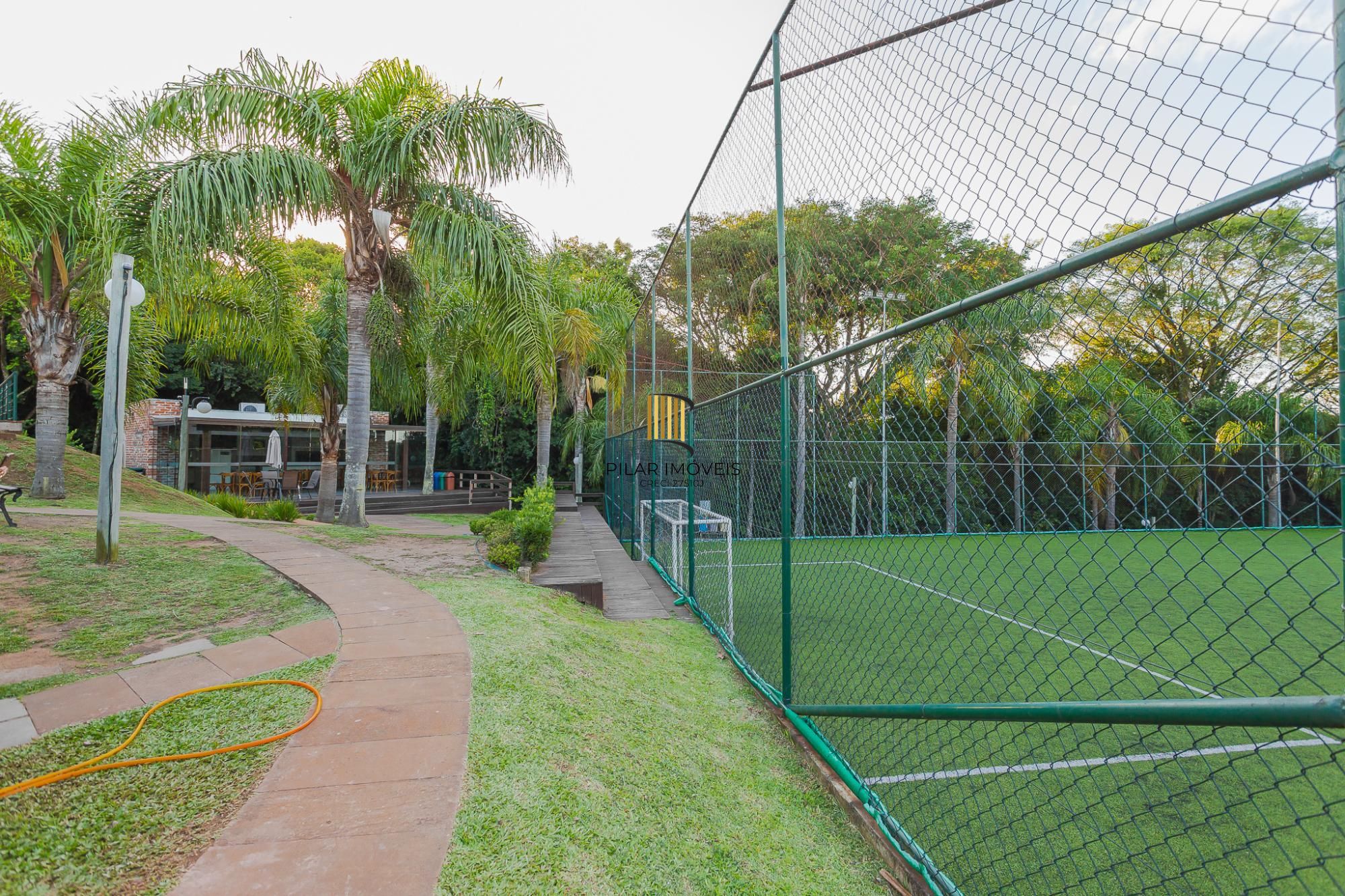 CONDOMINIO ATMOSFERA - CASA MOBILIADA DE 4 SUÍTES COM 4 VAGAS