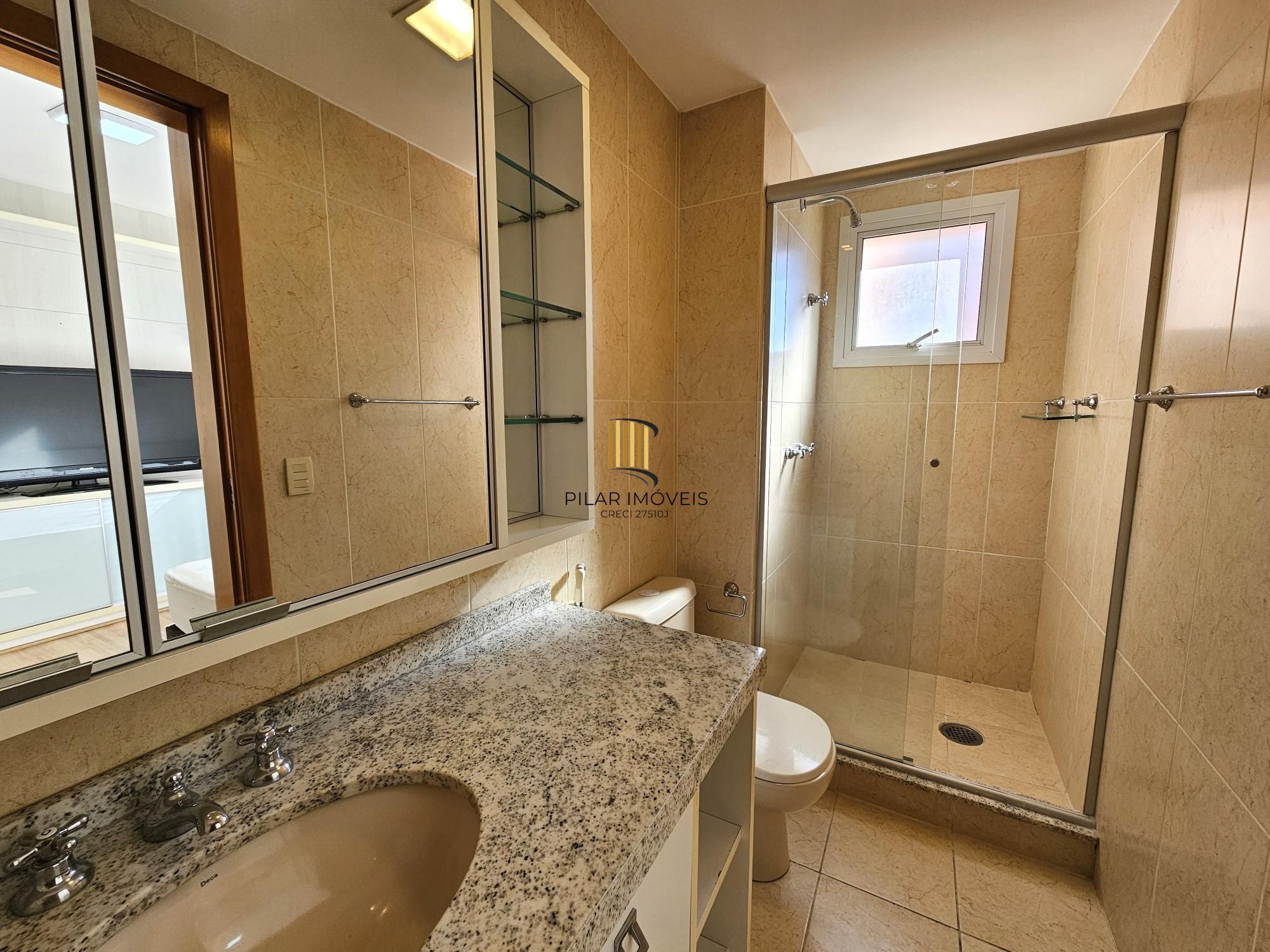 Apartamento 3 suítes na frente do Parque Germânia