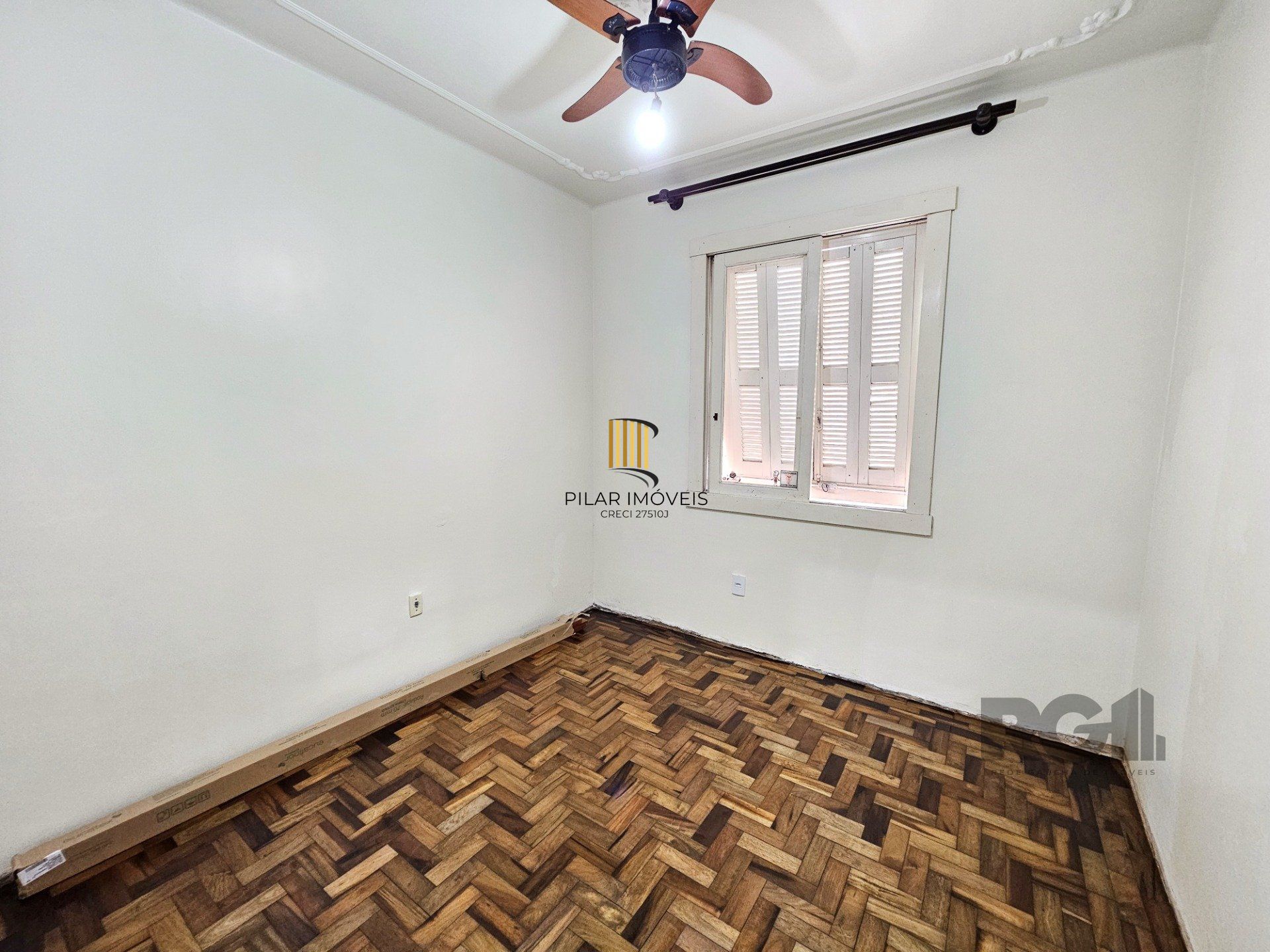 Apartamento 2 dormitórios no bairro São Geraldo