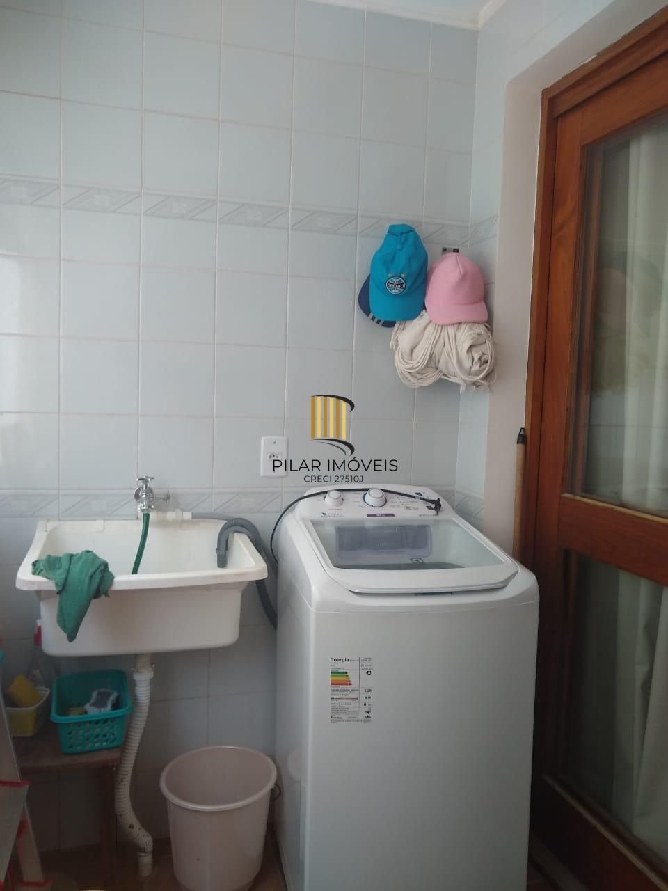 Apartamento 2 dormitórios com churrasqueira em Capão da Canoa