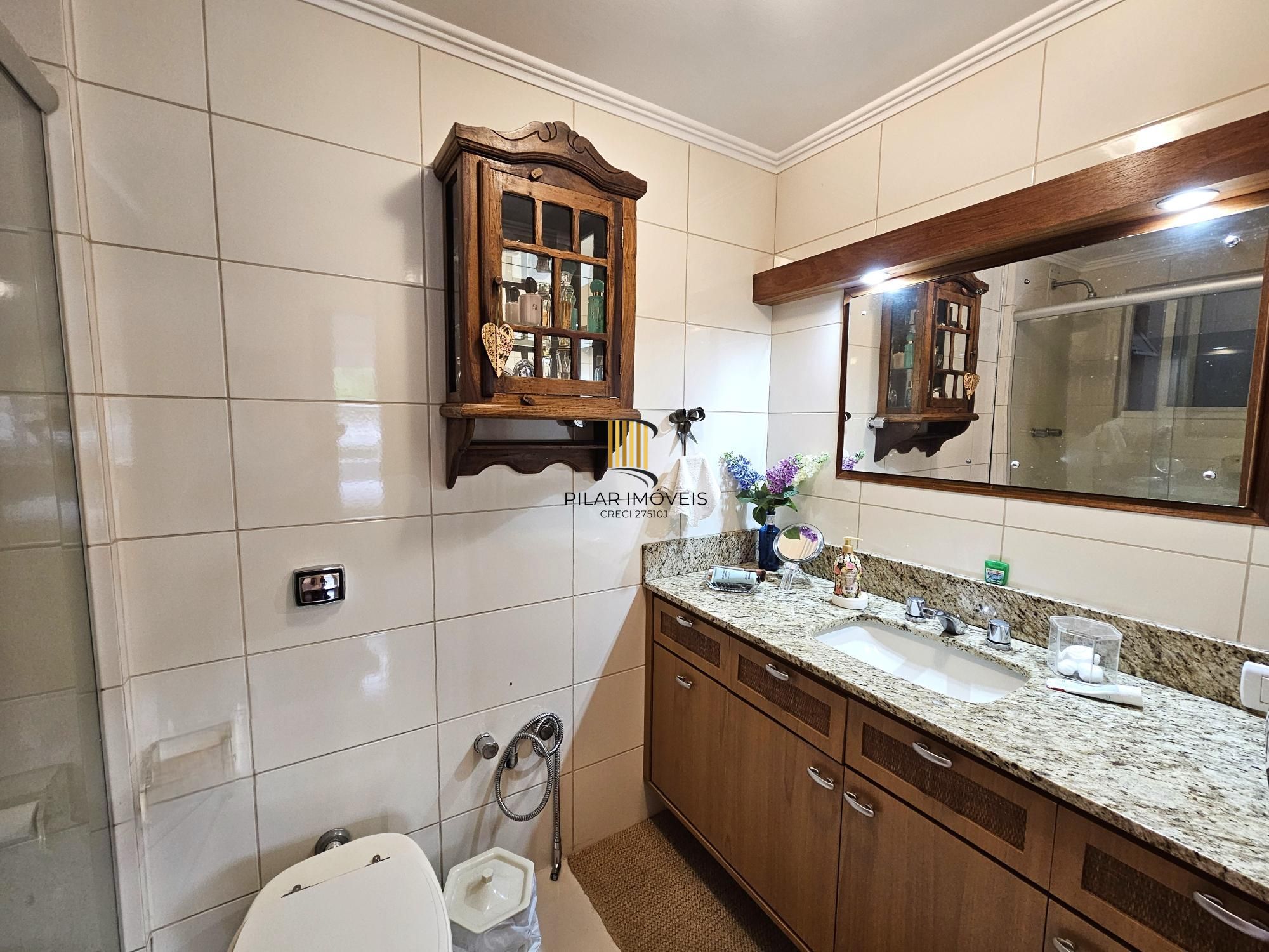 Apartamento 2 dormitórios no bairro Menino Deus