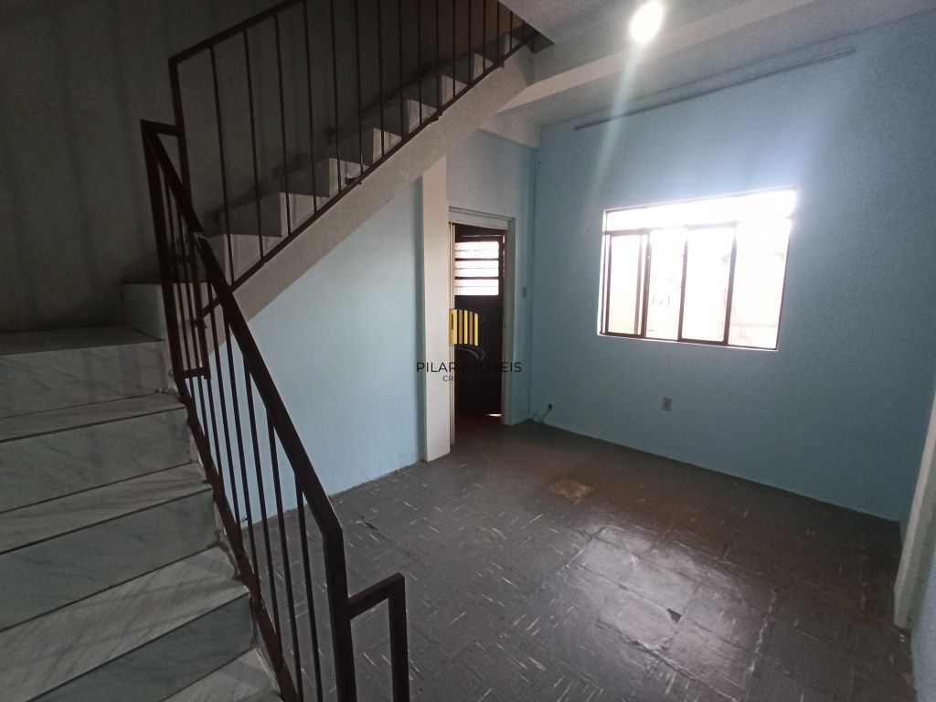 Casa tipo Sobrado perto da PUC