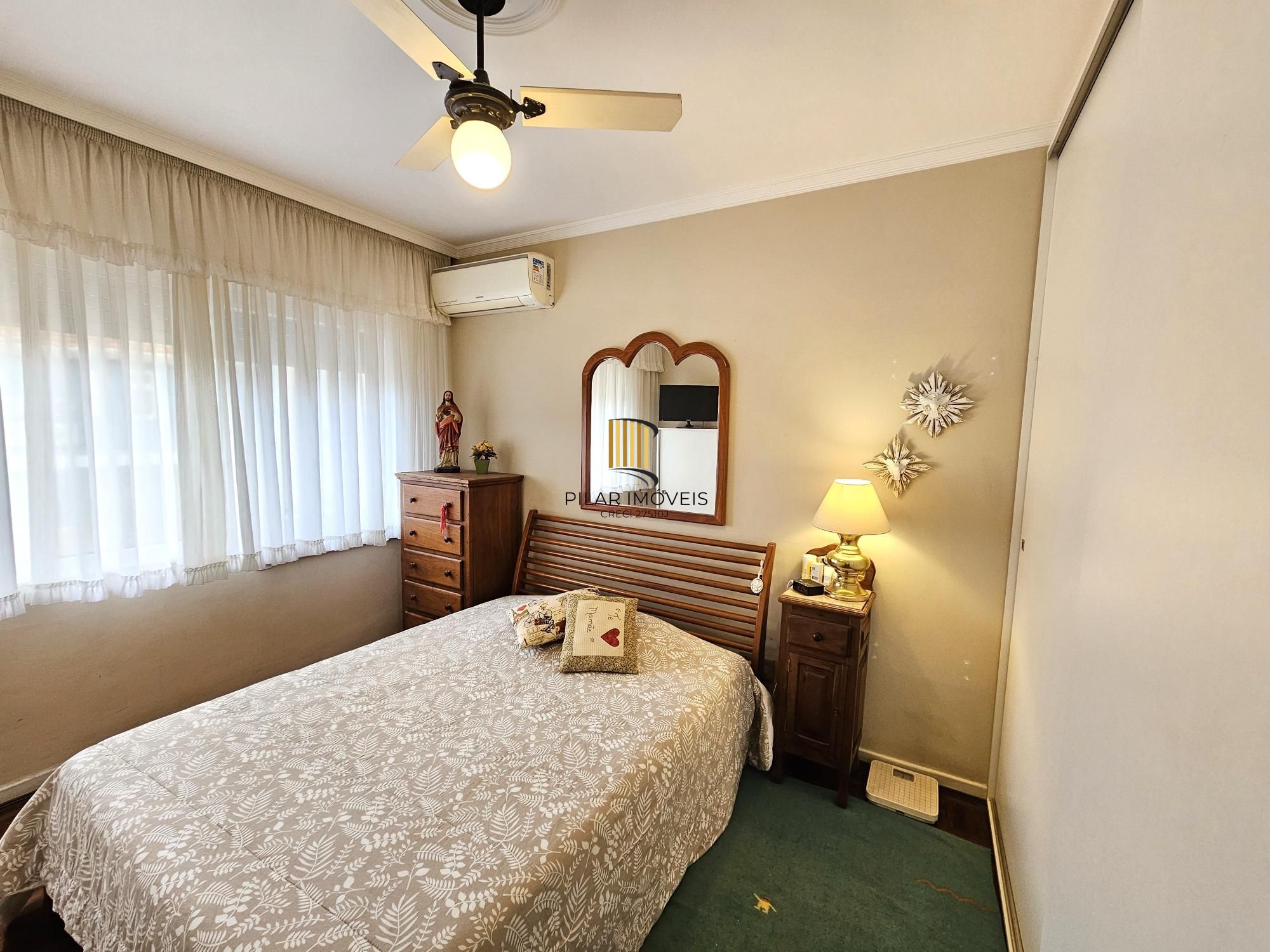 Apartamento 2 dormitórios no bairro Menino Deus