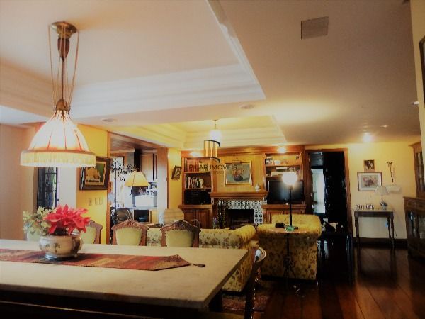 Apartamento para Venda - 362.96m², 4 dormitórios, sendo 4 suites, 4 vagas - Moinhos De Vento