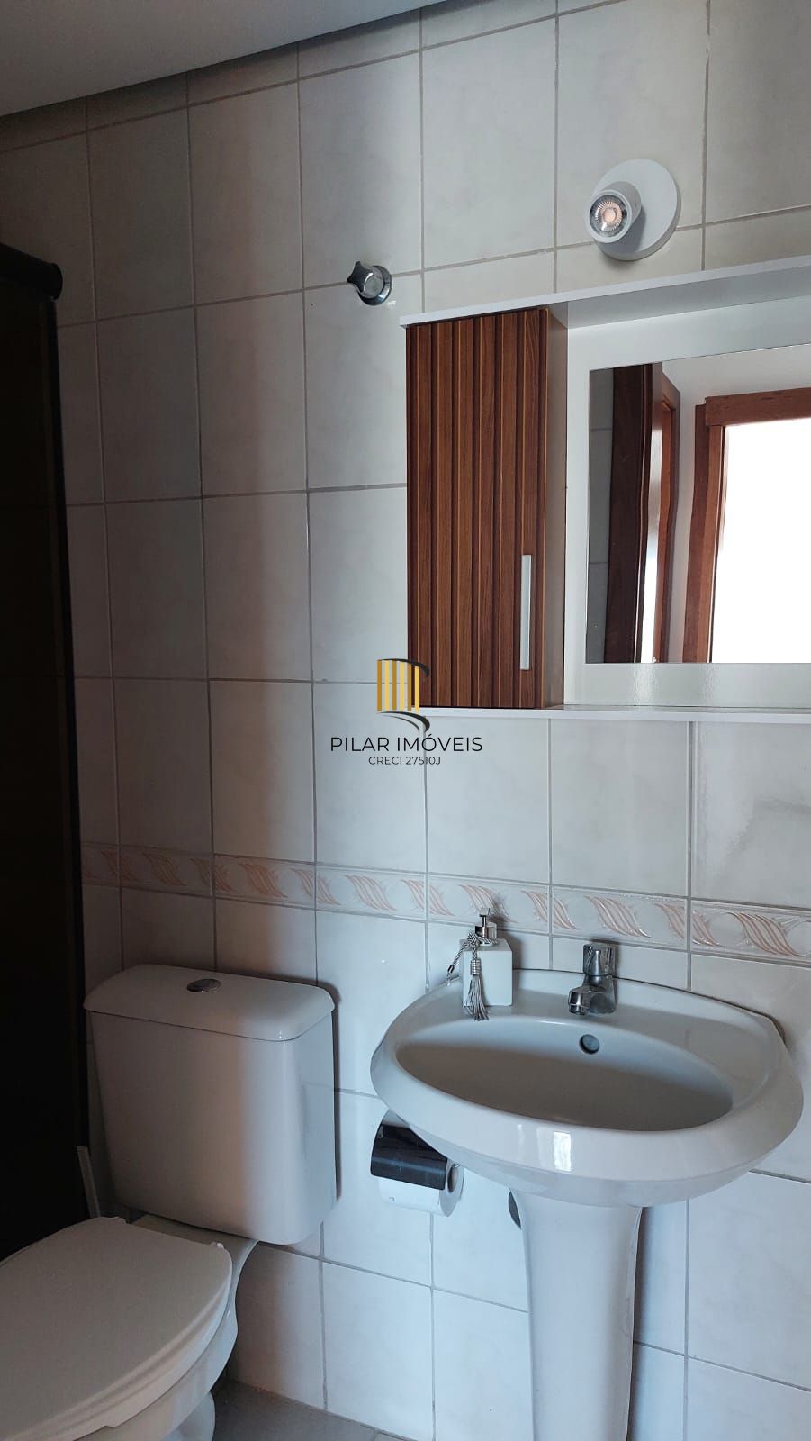 Apartamento 02 Dormitórios e 02 vagas no bairro Higienópolis